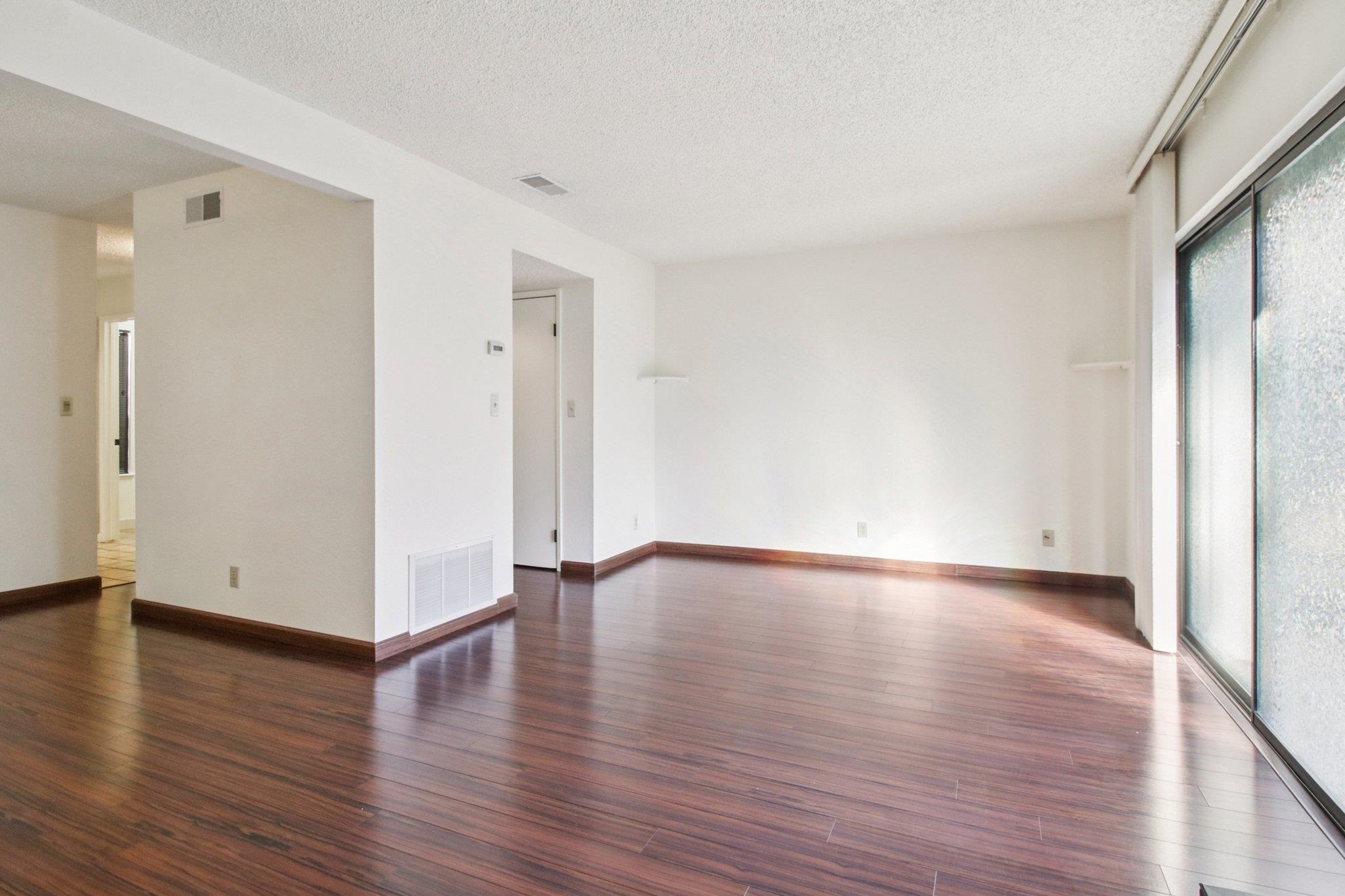 Detail Gallery Image 15 of 45 For 302 Ash Ln, El Sobrante,  CA 94803 - 2 Beds | 1/1 Baths