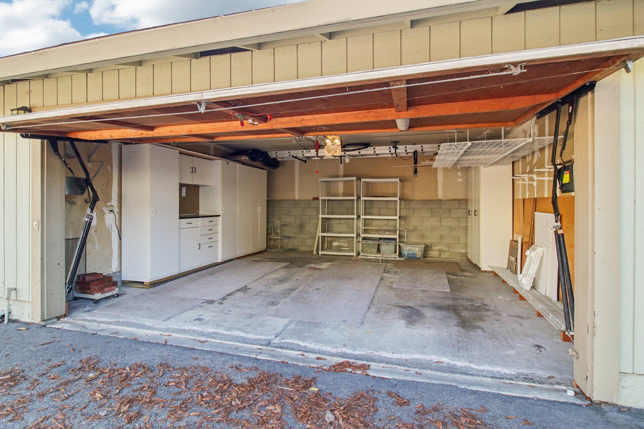 Detail Gallery Image 38 of 45 For 302 Ash Ln, El Sobrante,  CA 94803 - 2 Beds | 1/1 Baths