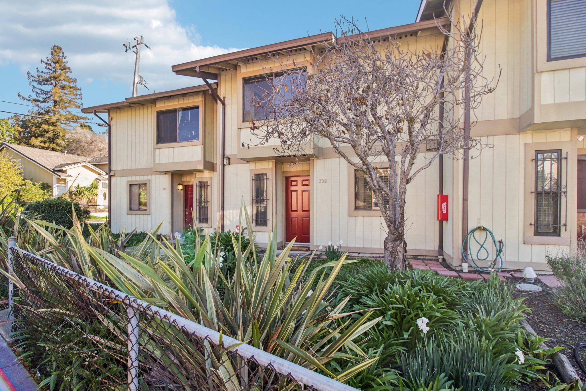 Detail Gallery Image 40 of 45 For 302 Ash Ln, El Sobrante,  CA 94803 - 2 Beds | 1/1 Baths