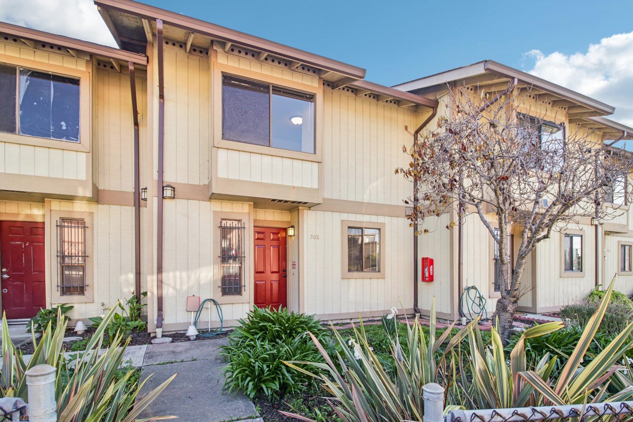 Detail Gallery Image 42 of 45 For 302 Ash Ln, El Sobrante,  CA 94803 - 2 Beds | 1/1 Baths