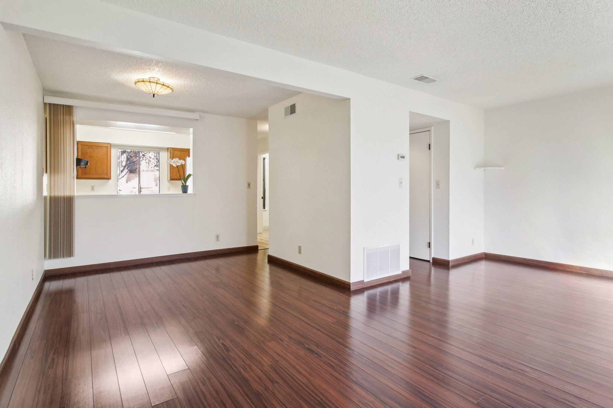 Detail Gallery Image 10 of 45 For 302 Ash Ln, El Sobrante,  CA 94803 - 2 Beds | 1/1 Baths