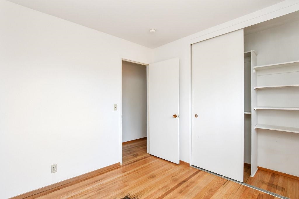 Detail Gallery Image 17 of 28 For 5035 Grimsby Dr, San Jose,  CA 95130 - 5 Beds | 2/1 Baths