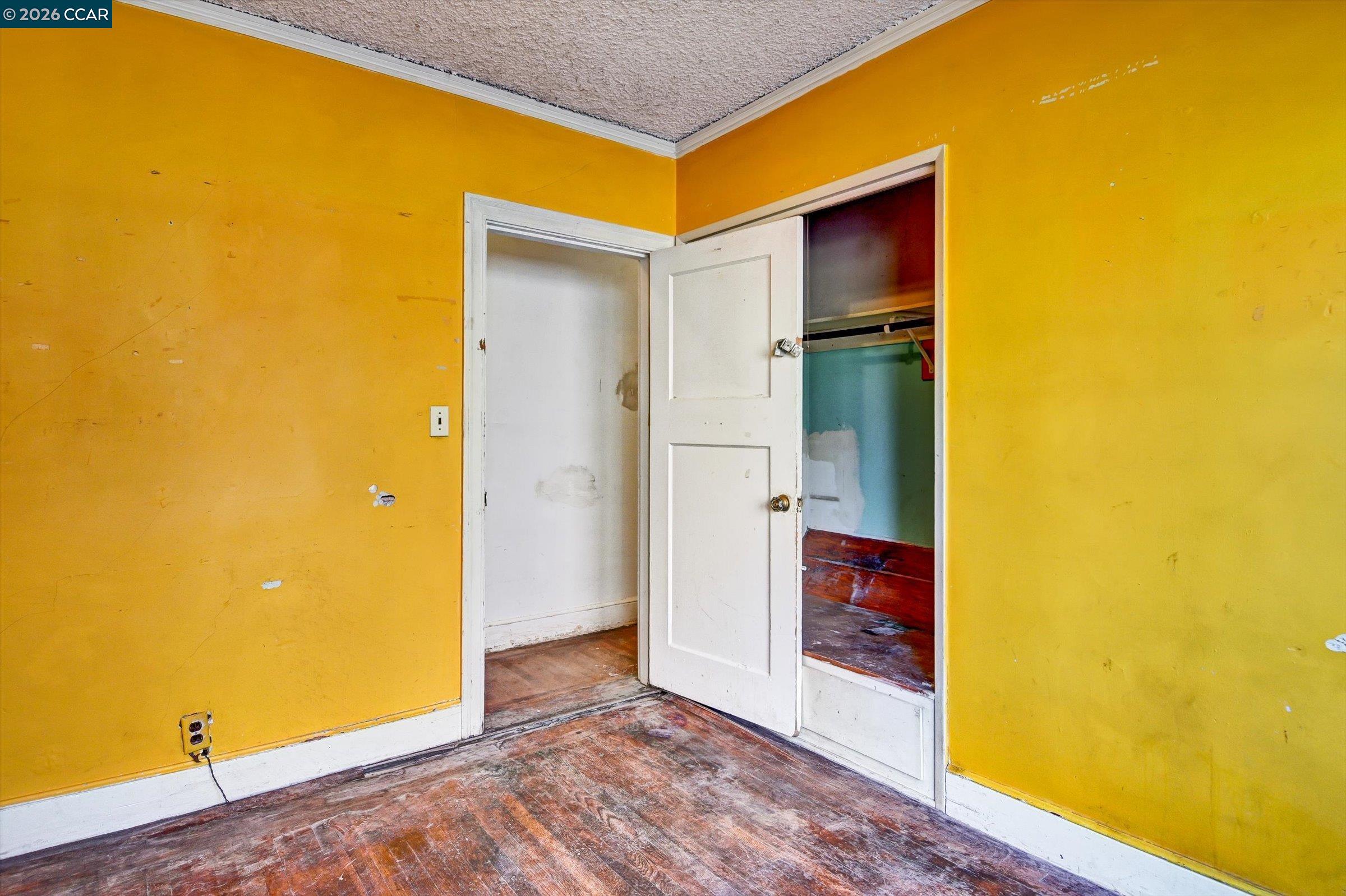 Detail Gallery Image 16 of 40 For 1711 Carleton St, Berkeley,  CA 94703 - 4 Beds | 1 Baths