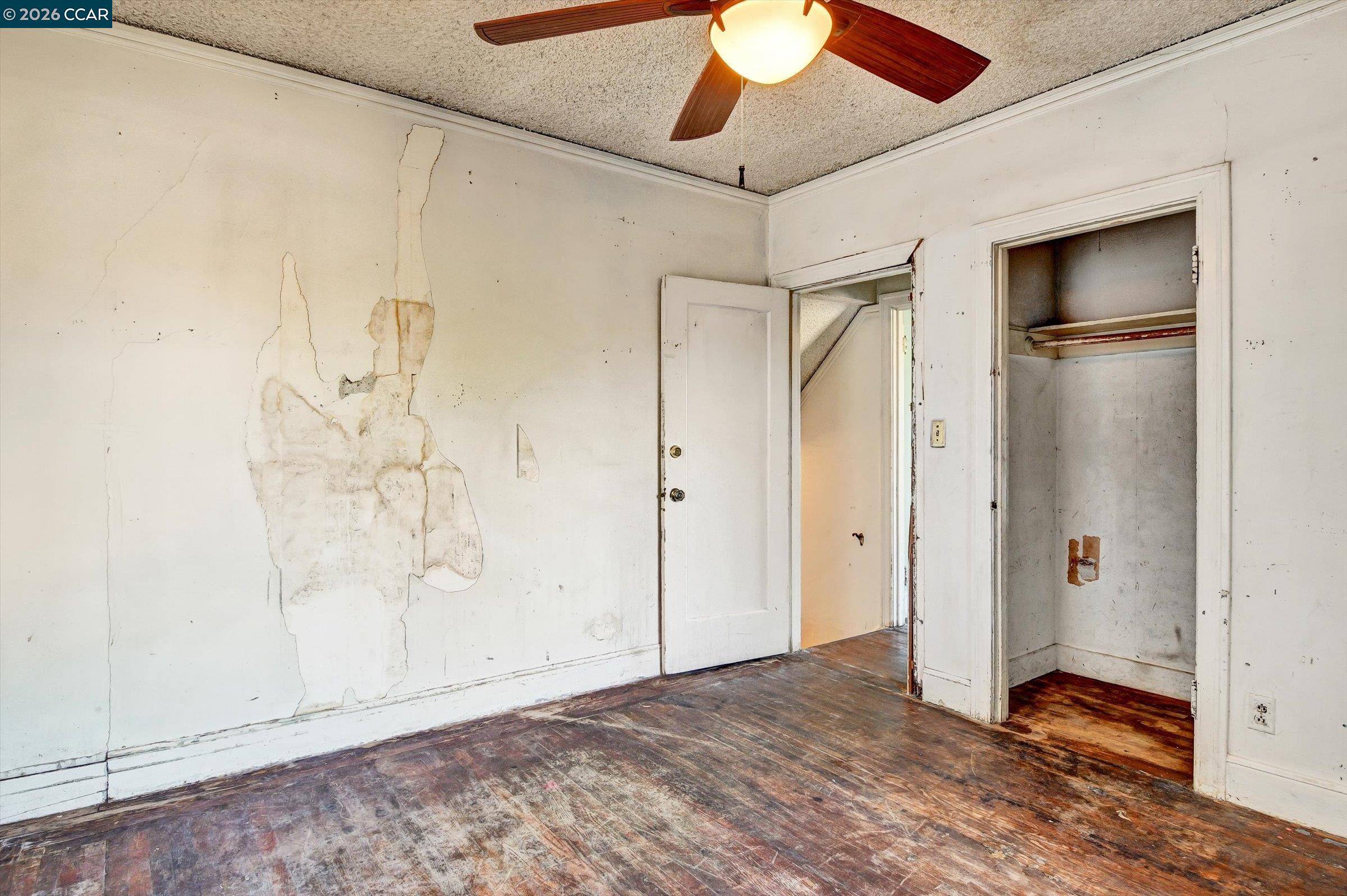 Detail Gallery Image 21 of 40 For 1711 Carleton St, Berkeley,  CA 94703 - 4 Beds | 1 Baths