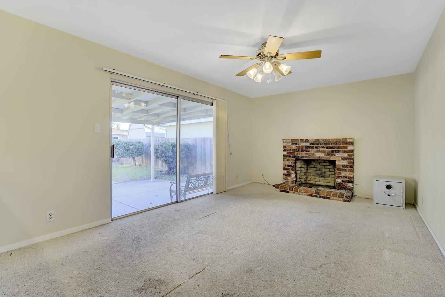 Detail Gallery Image 13 of 41 For 1405 Tulip Dr, Antioch,  CA 94509 - 3 Beds | 2 Baths