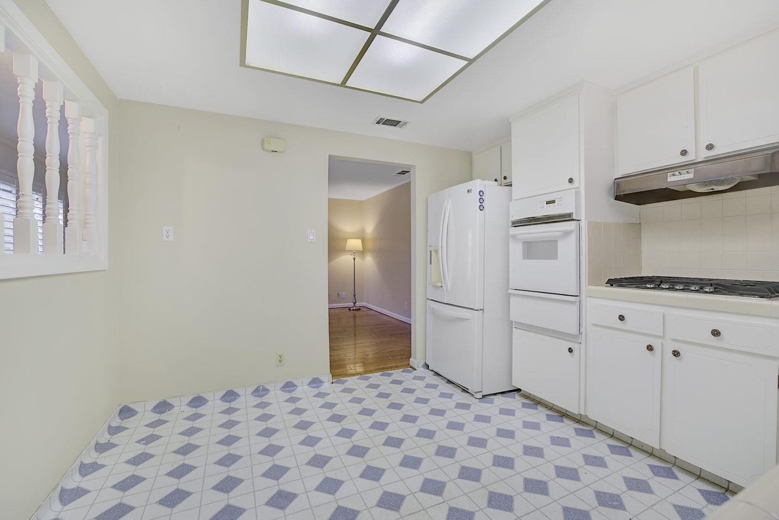 Detail Gallery Image 10 of 41 For 1405 Tulip Dr, Antioch,  CA 94509 - 3 Beds | 2 Baths