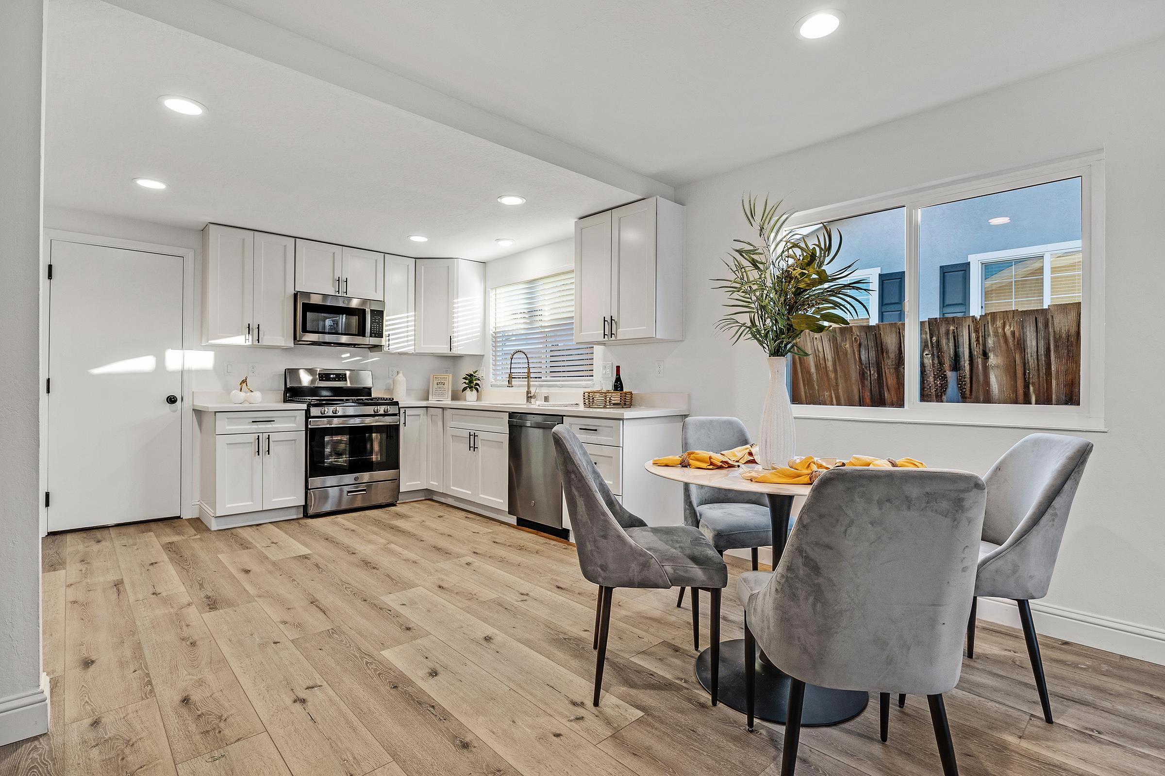 Detail Gallery Image 21 of 49 For 3600 Brookdale Cir, Antioch,  CA 94509 - 3 Beds | 2 Baths