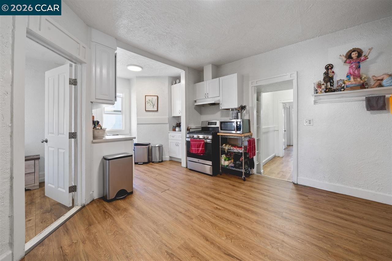 Detail Gallery Image 13 of 46 For 1707-1709 Peralta St, Oakland,  CA 94607 - – Beds | – Baths