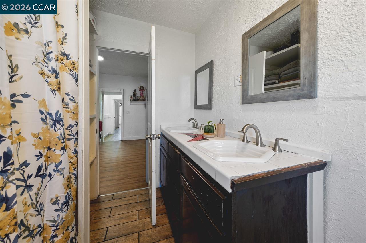Detail Gallery Image 21 of 46 For 1707-1709 Peralta St, Oakland,  CA 94607 - – Beds | – Baths