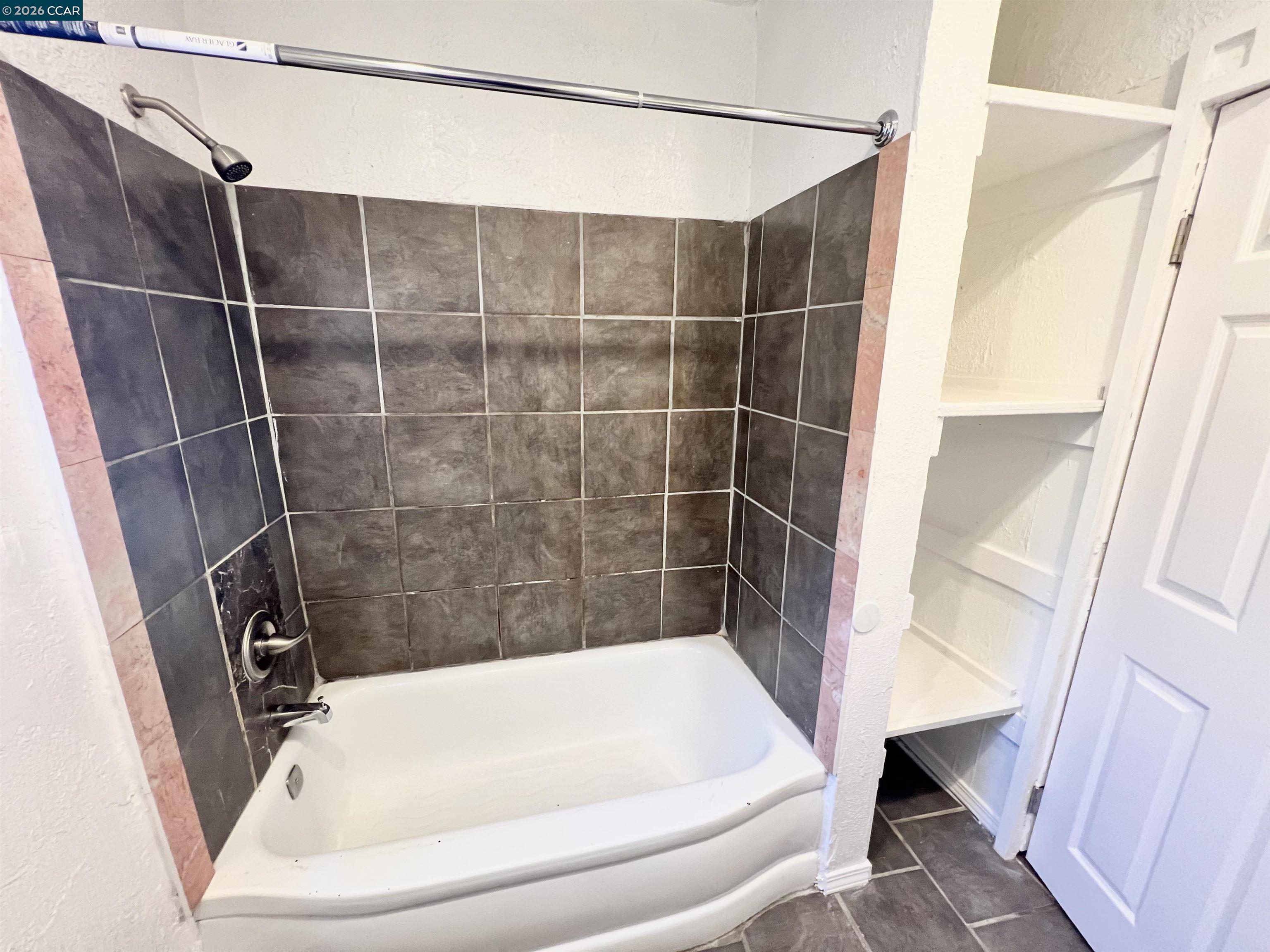 Detail Gallery Image 43 of 46 For 1707-1709 Peralta St, Oakland,  CA 94607 - – Beds | – Baths