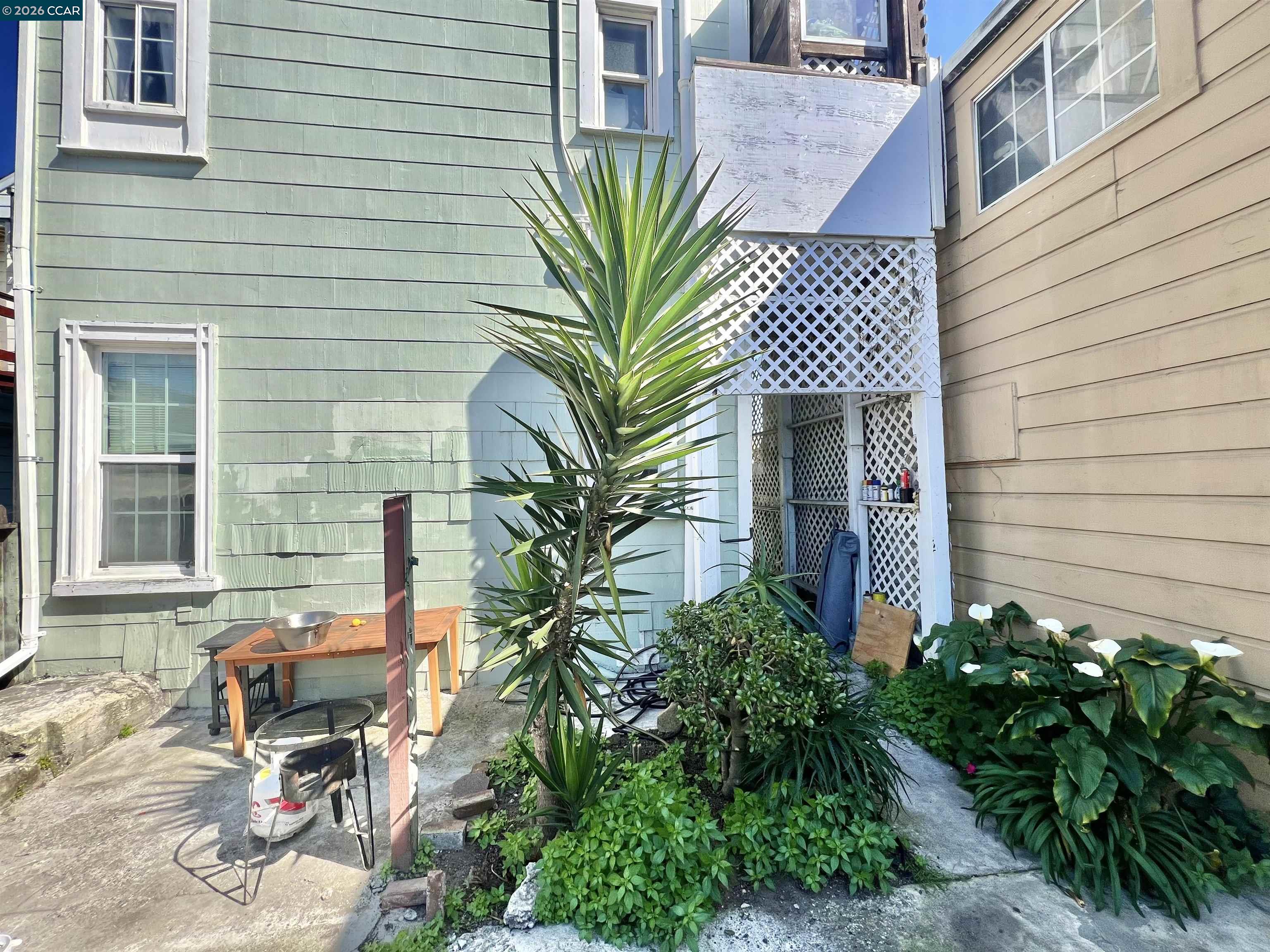 Detail Gallery Image 6 of 46 For 1707-1709 Peralta St, Oakland,  CA 94607 - – Beds | – Baths