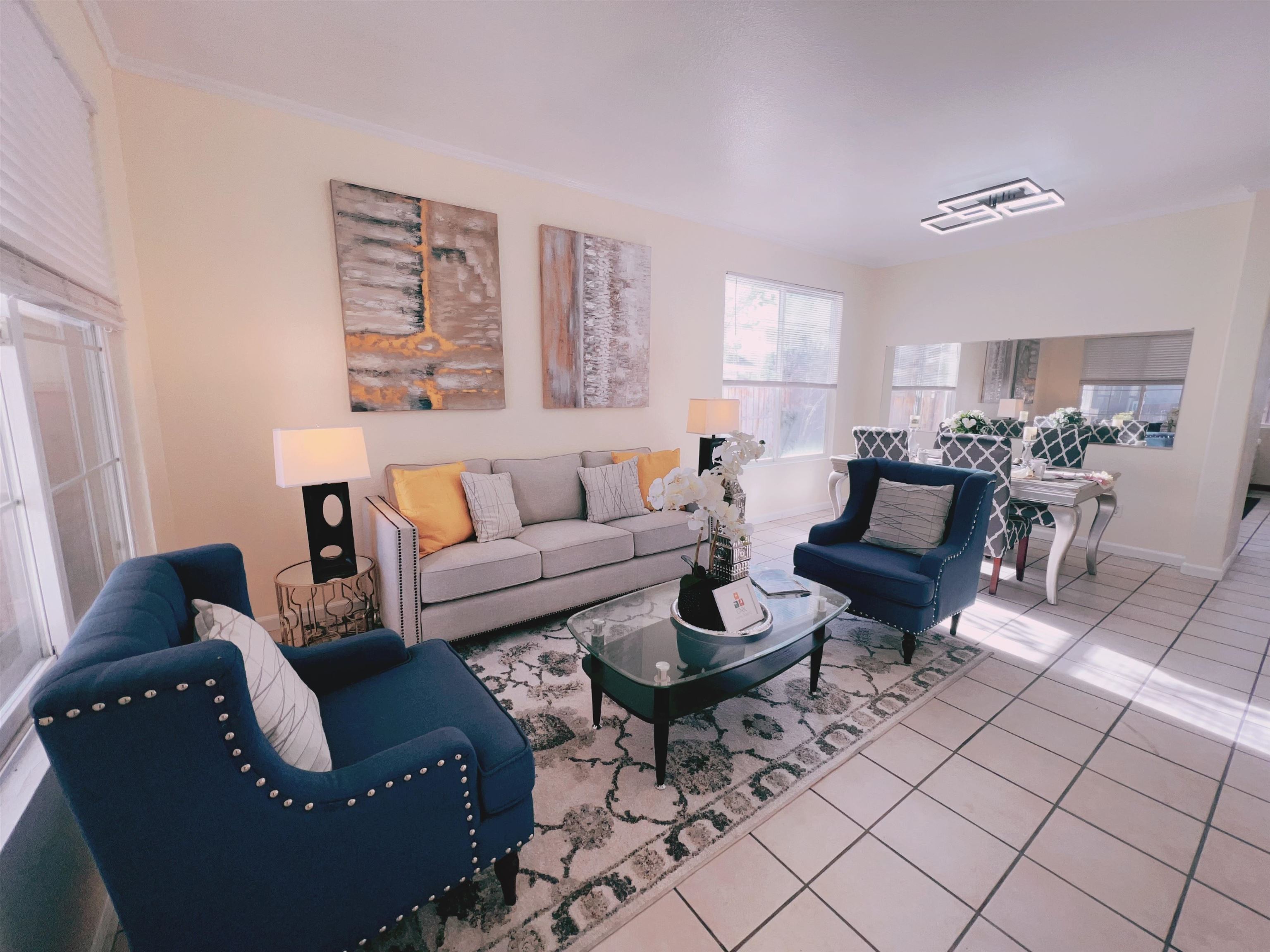 Detail Gallery Image 11 of 27 For 19 Quartz Court, Pittsburg,  CA 94565 - 6 Beds | 3/1 Baths