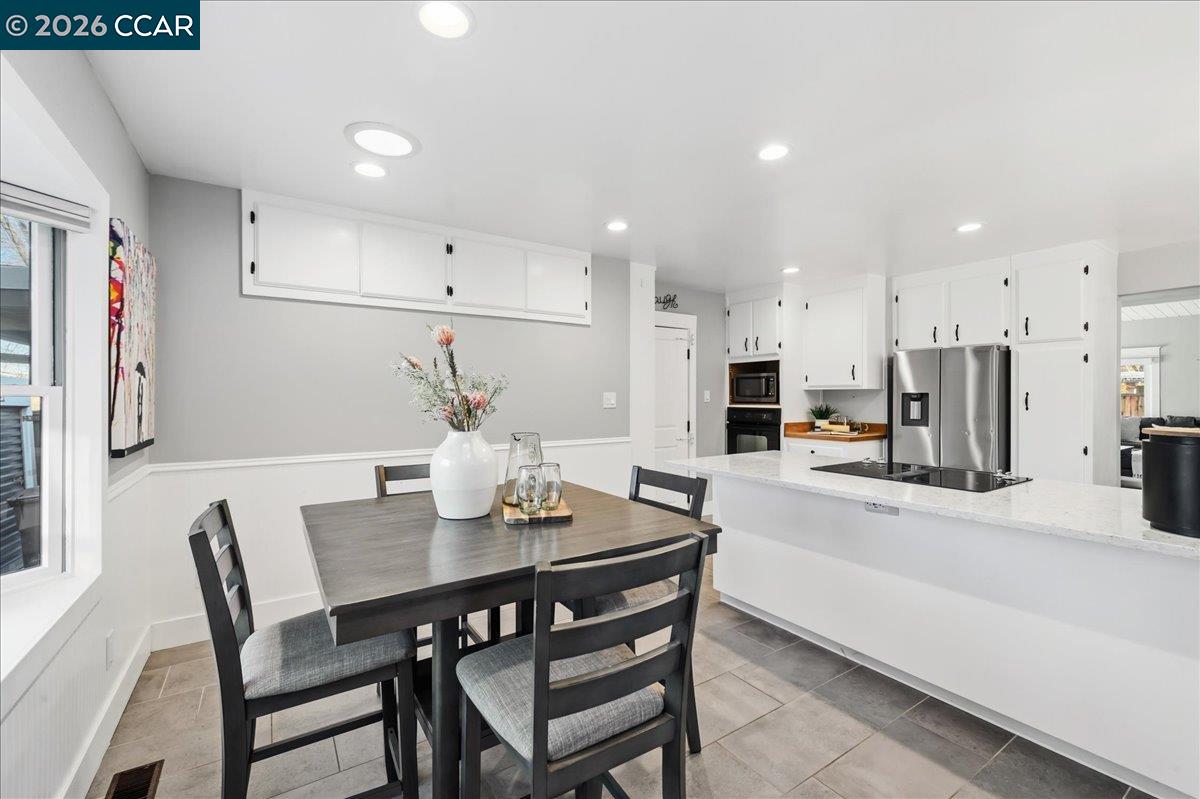 Detail Gallery Image 14 of 42 For 209 Towers, Pacheco,  CA 94553 - 3 Beds | 2 Baths