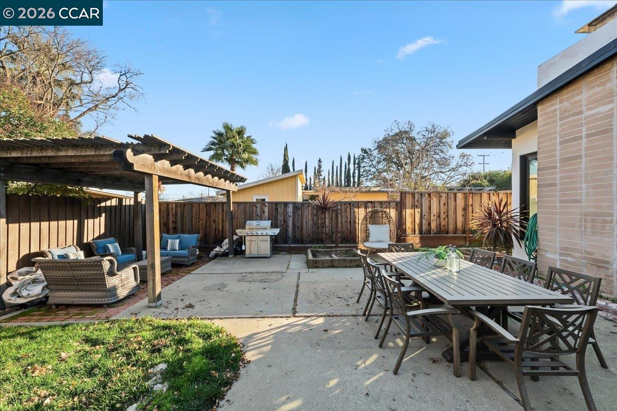 Detail Gallery Image 30 of 42 For 209 Towers, Pacheco,  CA 94553 - 3 Beds | 2 Baths