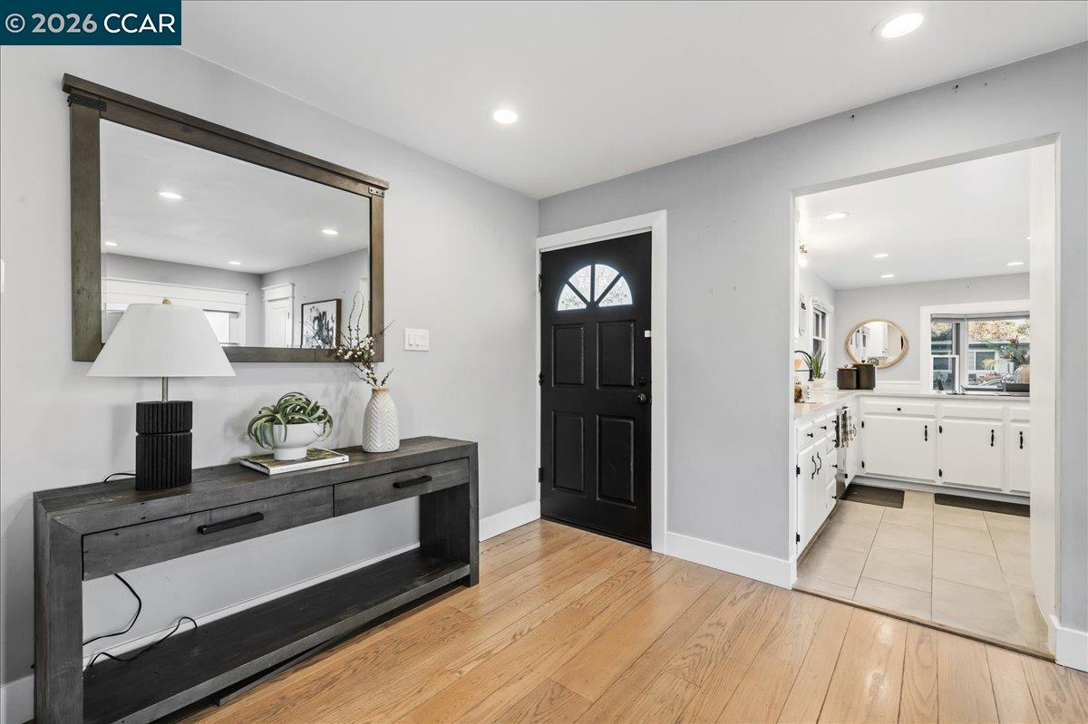 Detail Gallery Image 4 of 42 For 209 Towers, Pacheco,  CA 94553 - 3 Beds | 2 Baths