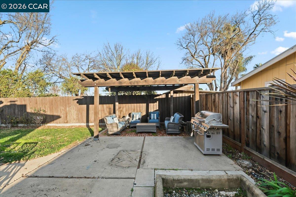 Detail Gallery Image 32 of 42 For 209 Towers, Pacheco,  CA 94553 - 3 Beds | 2 Baths