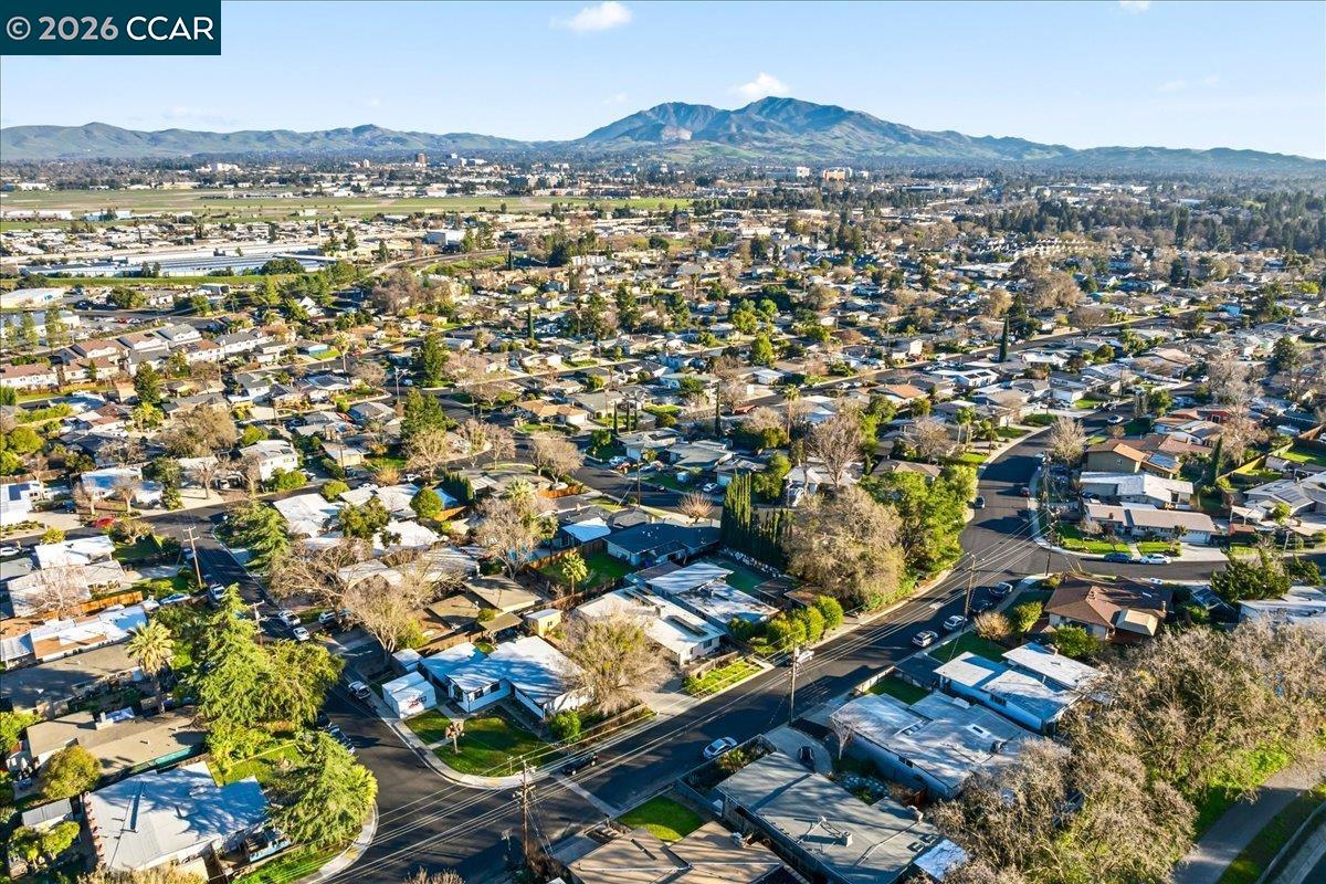 Detail Gallery Image 40 of 42 For 209 Towers, Pacheco,  CA 94553 - 3 Beds | 2 Baths