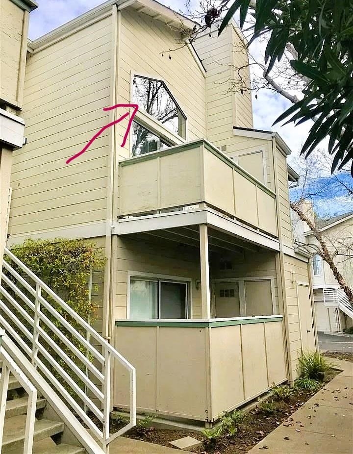 Detail Gallery Image 3 of 26 For 1410 Thrush Ave #3,  –,  CA 94578 - 2 Beds | 2 Baths