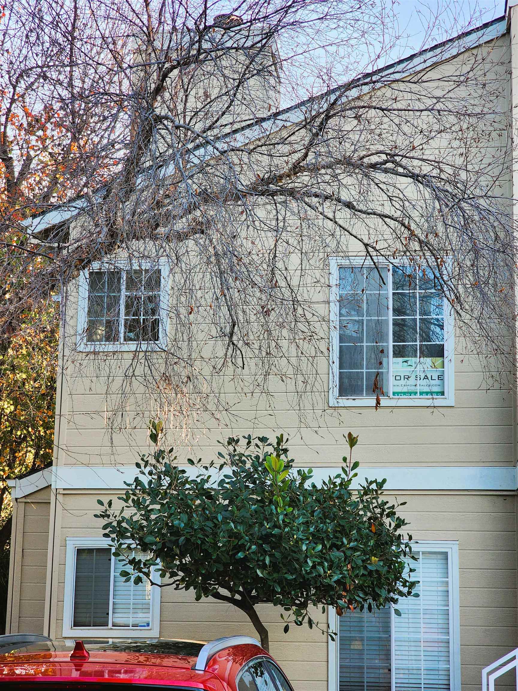 Detail Gallery Image 4 of 26 For 1410 Thrush Ave #3,  –,  CA 94578 - 2 Beds | 2 Baths