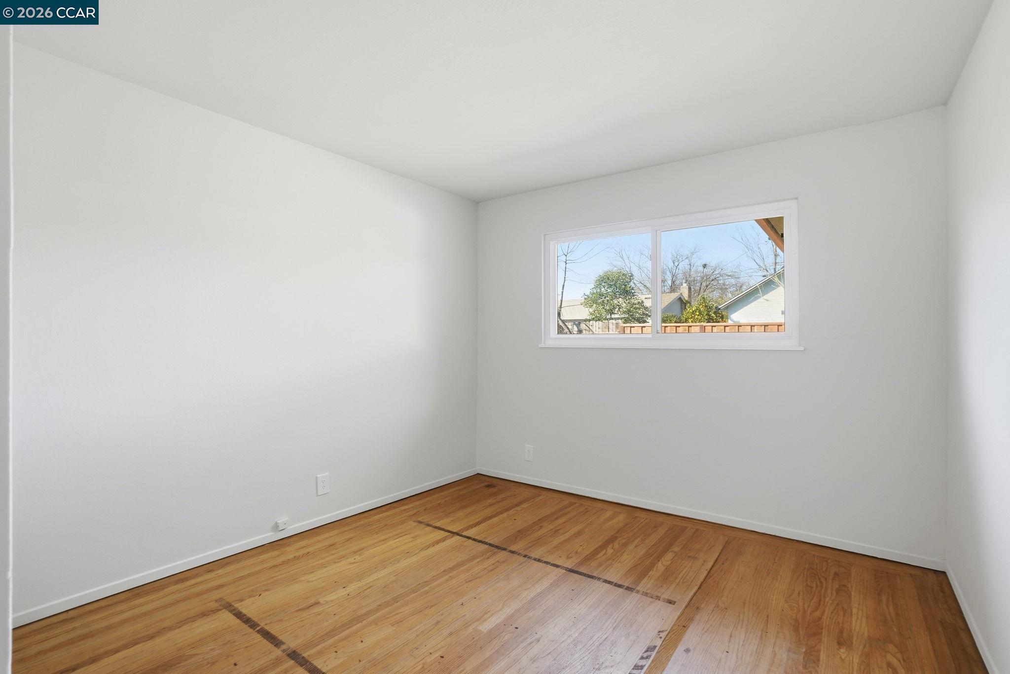 Detail Gallery Image 18 of 29 For 1139 Aspen Dr, Concord,  CA 94520 - 3 Beds | 2/1 Baths