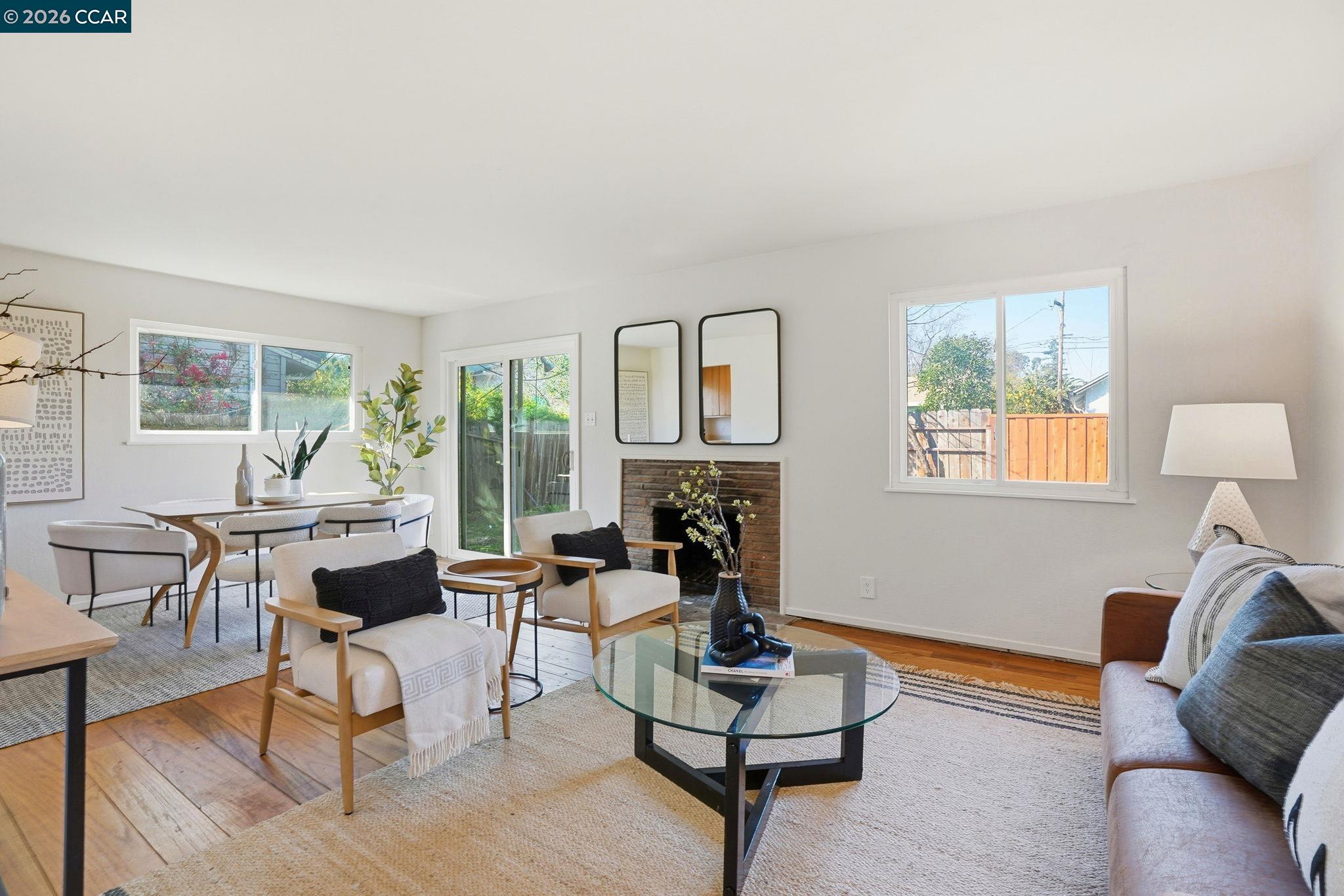 Detail Gallery Image 6 of 29 For 1139 Aspen Dr, Concord,  CA 94520 - 3 Beds | 2/1 Baths