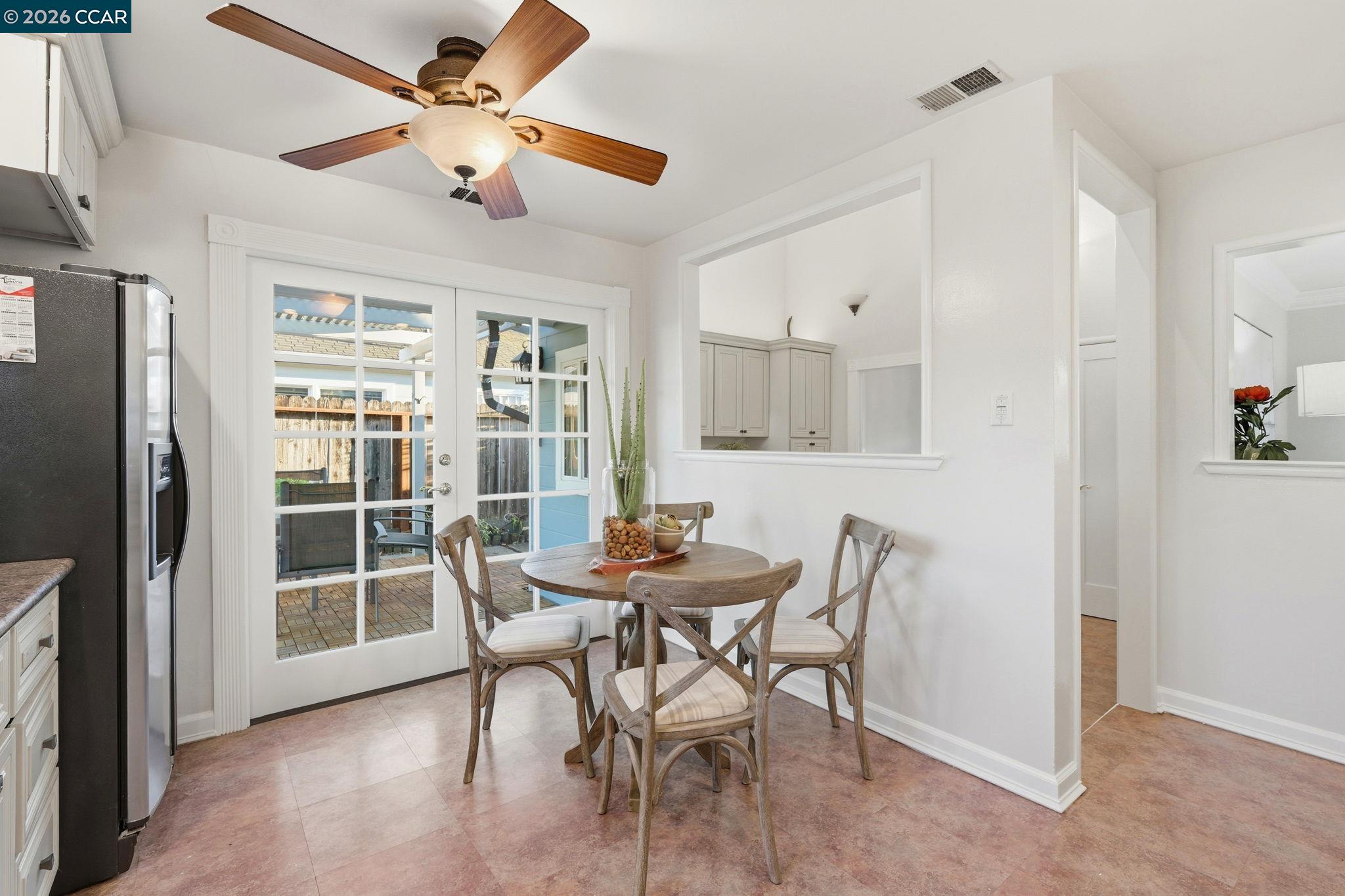 Detail Gallery Image 16 of 41 For 1868 Granada Dr, Concord,  CA 94519 - 4 Beds | 2 Baths