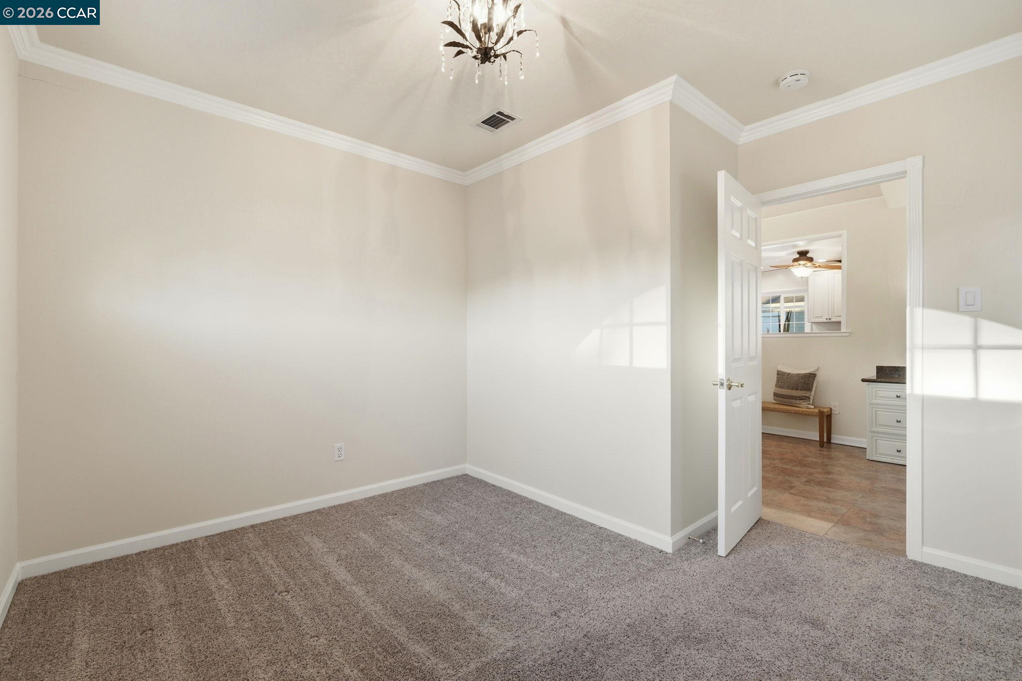 Detail Gallery Image 24 of 41 For 1868 Granada Dr, Concord,  CA 94519 - 4 Beds | 2 Baths