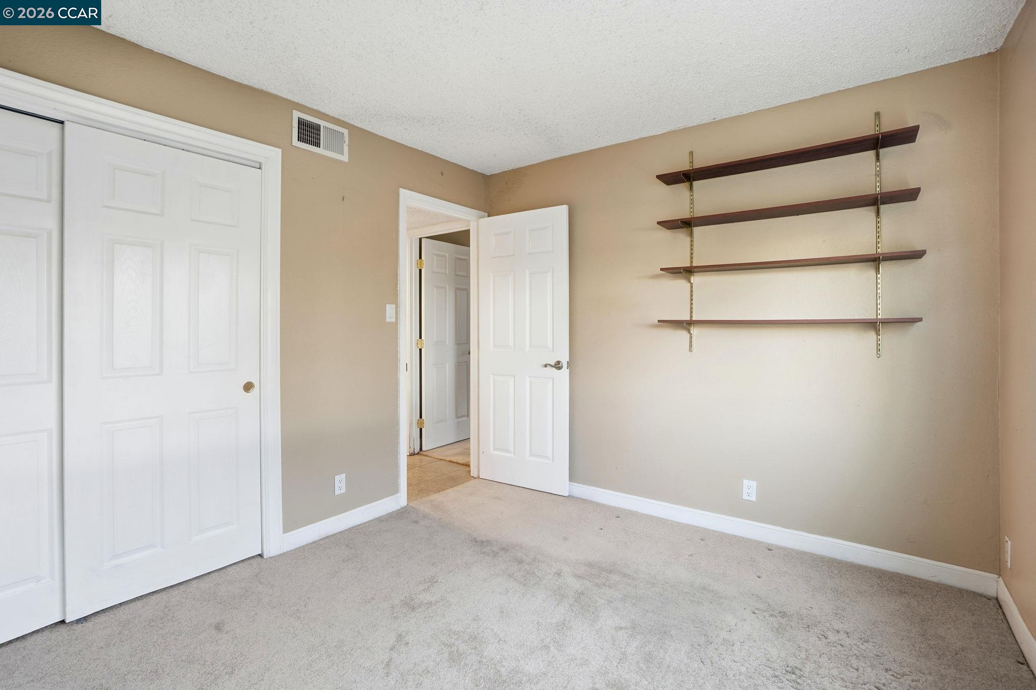 Photo #17: 41121140 Listing: Photo #17