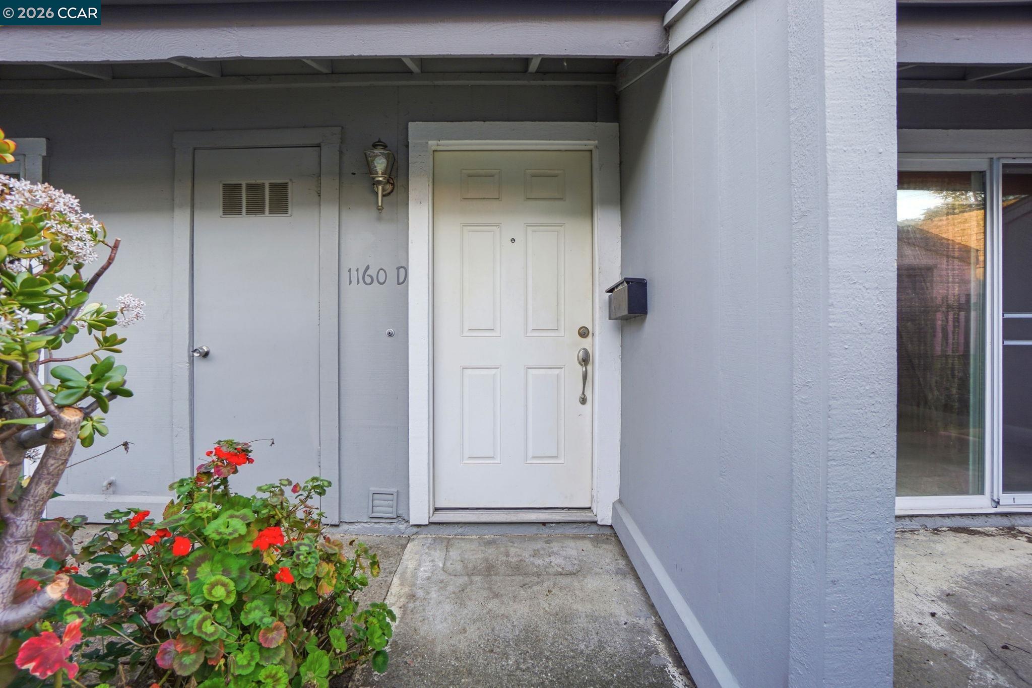 Photo #3: 41121140 Listing: Photo #3