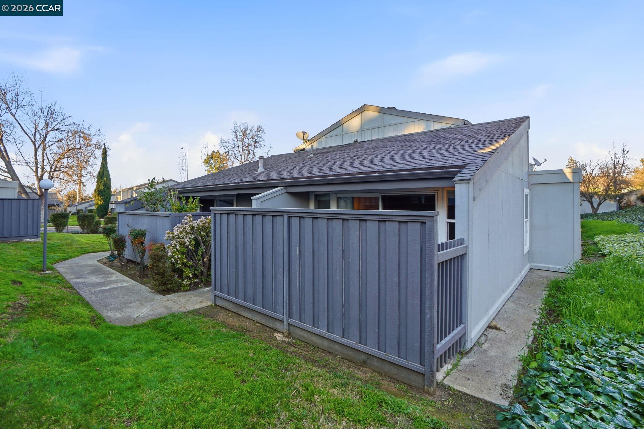 Photo #38: 41121140 Listing: Photo #38