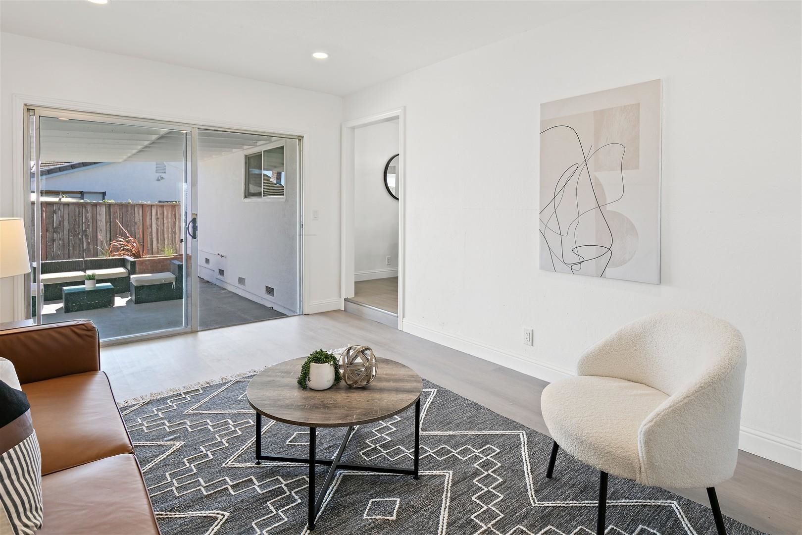 Detail Gallery Image 10 of 31 For 6852 Massey Ct, Pleasanton,  CA 94588 - 3 Beds | 2 Baths