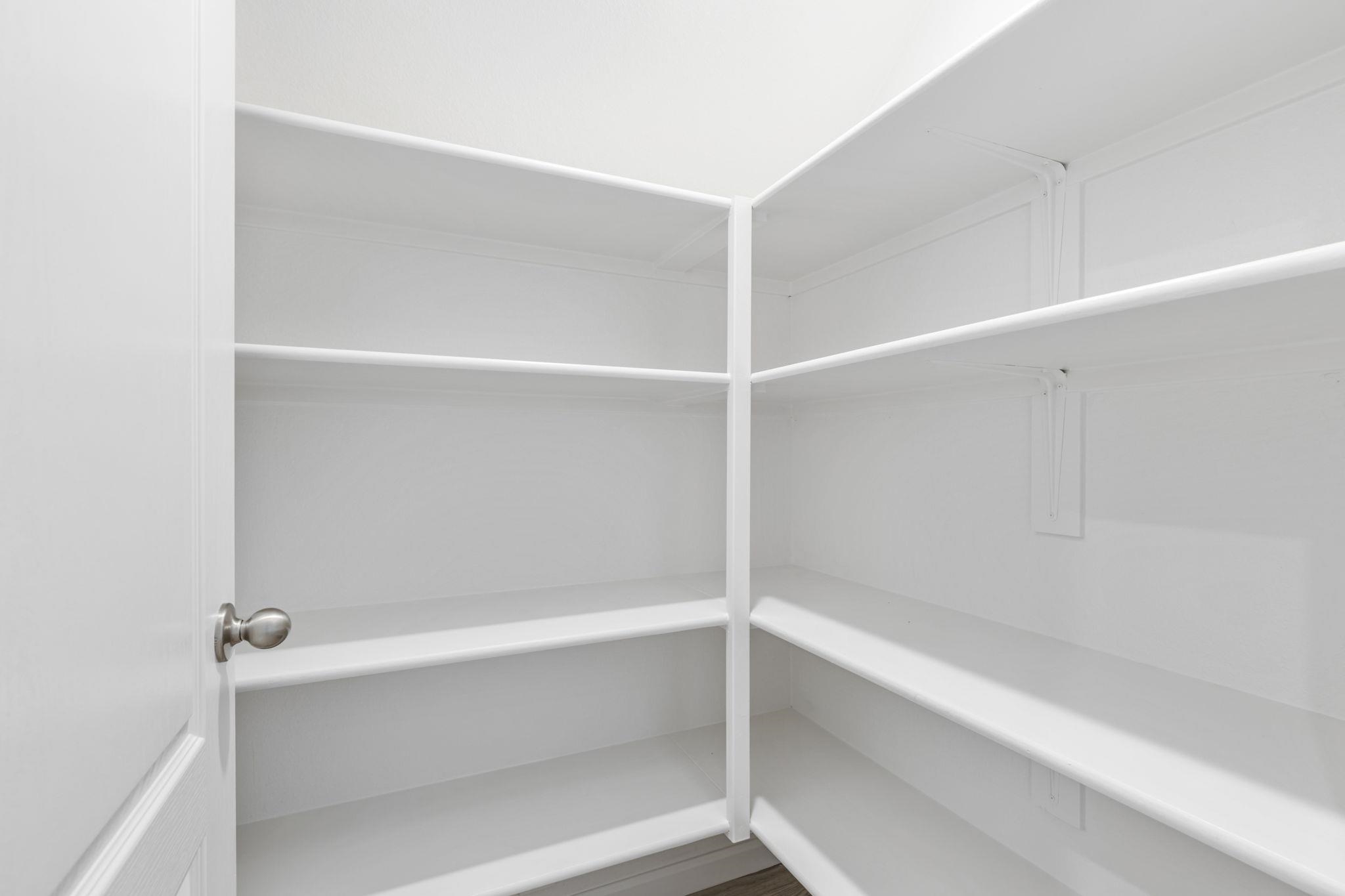 Detail Gallery Image 13 of 52 For 2521 Sather Street, Manteca,  CA 95337 - 5 Beds | 3 Baths