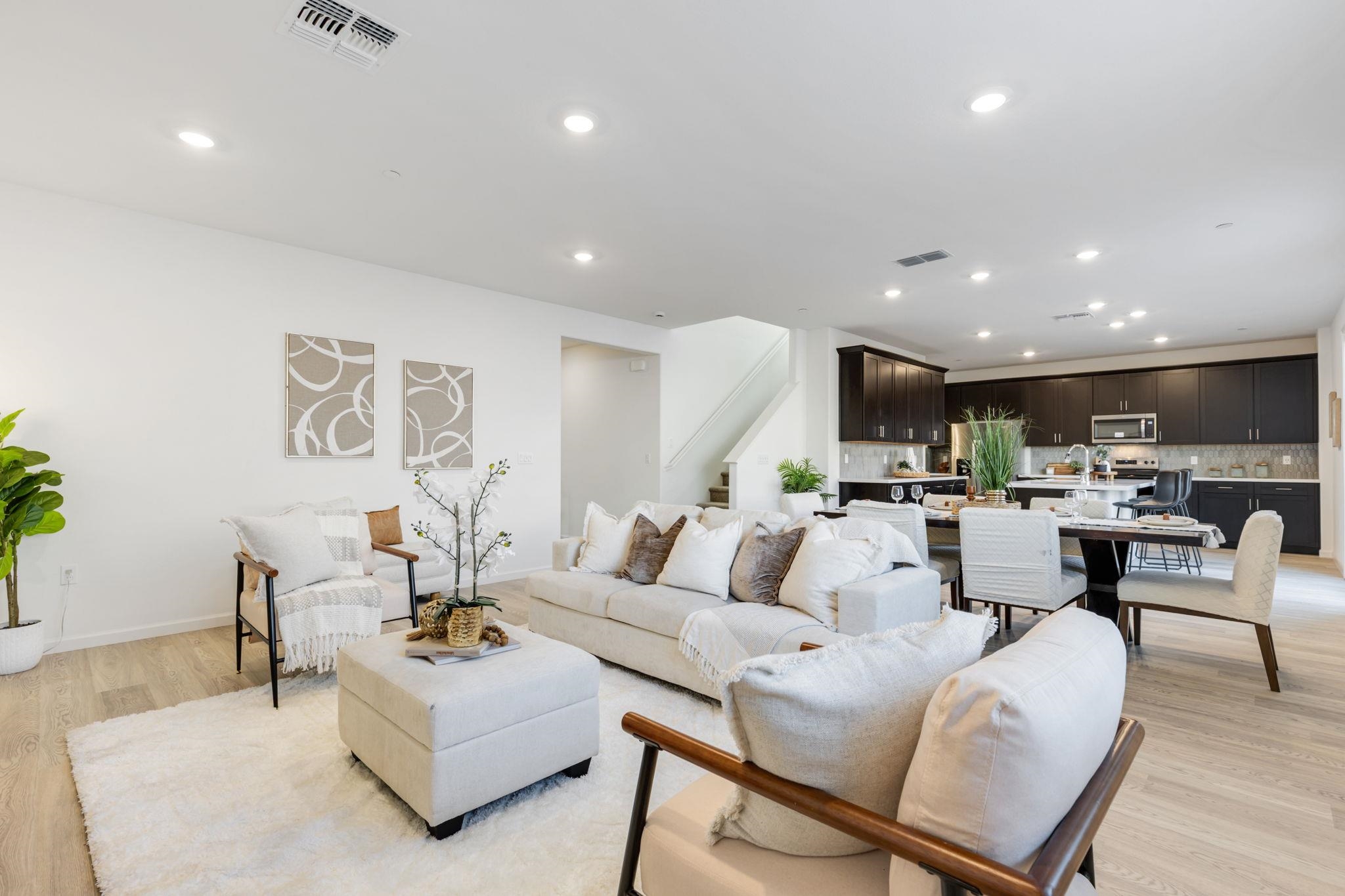 Detail Gallery Image 16 of 52 For 2521 Sather Street, Manteca,  CA 95337 - 5 Beds | 3 Baths