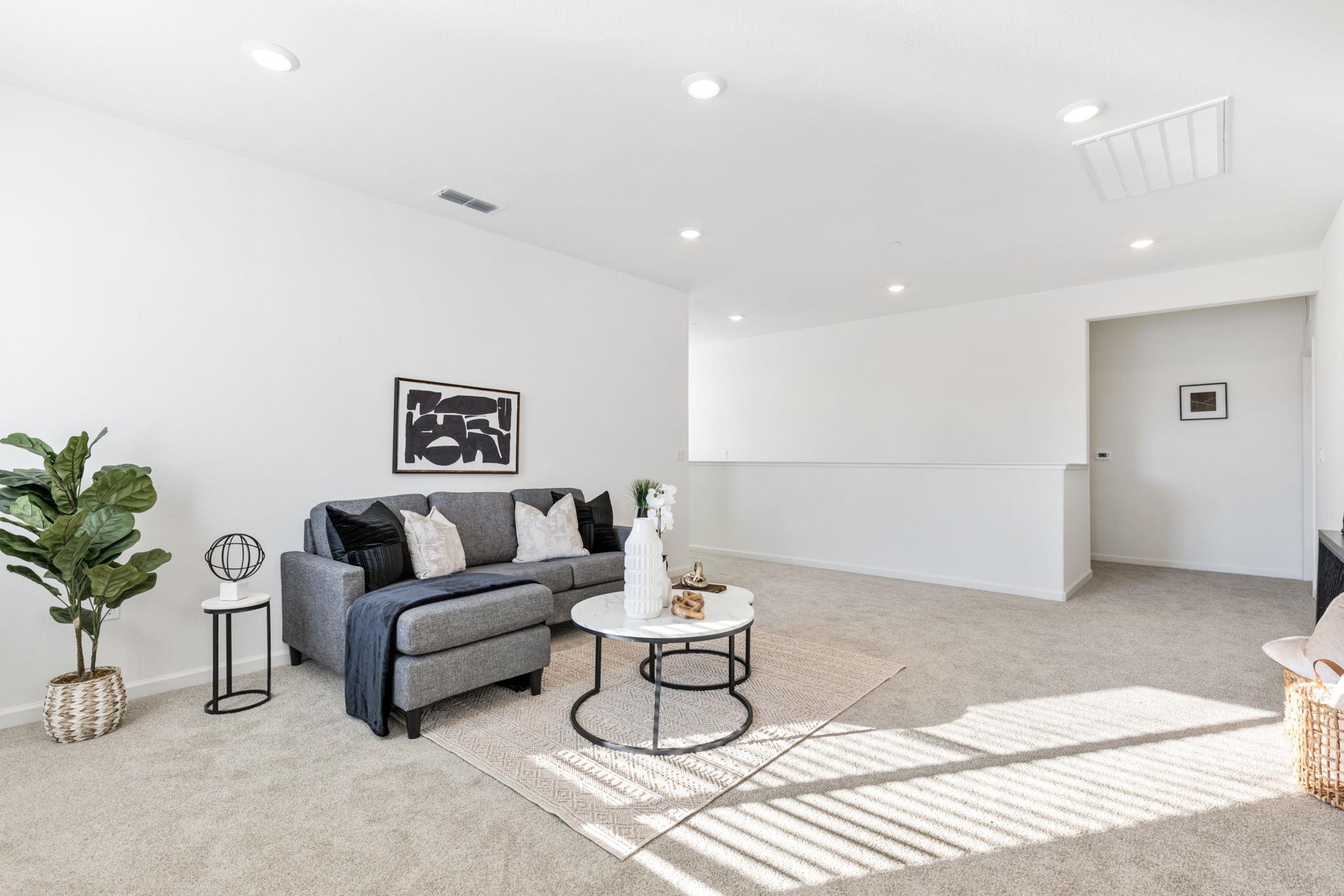 Detail Gallery Image 21 of 52 For 2521 Sather Street, Manteca,  CA 95337 - 5 Beds | 3 Baths