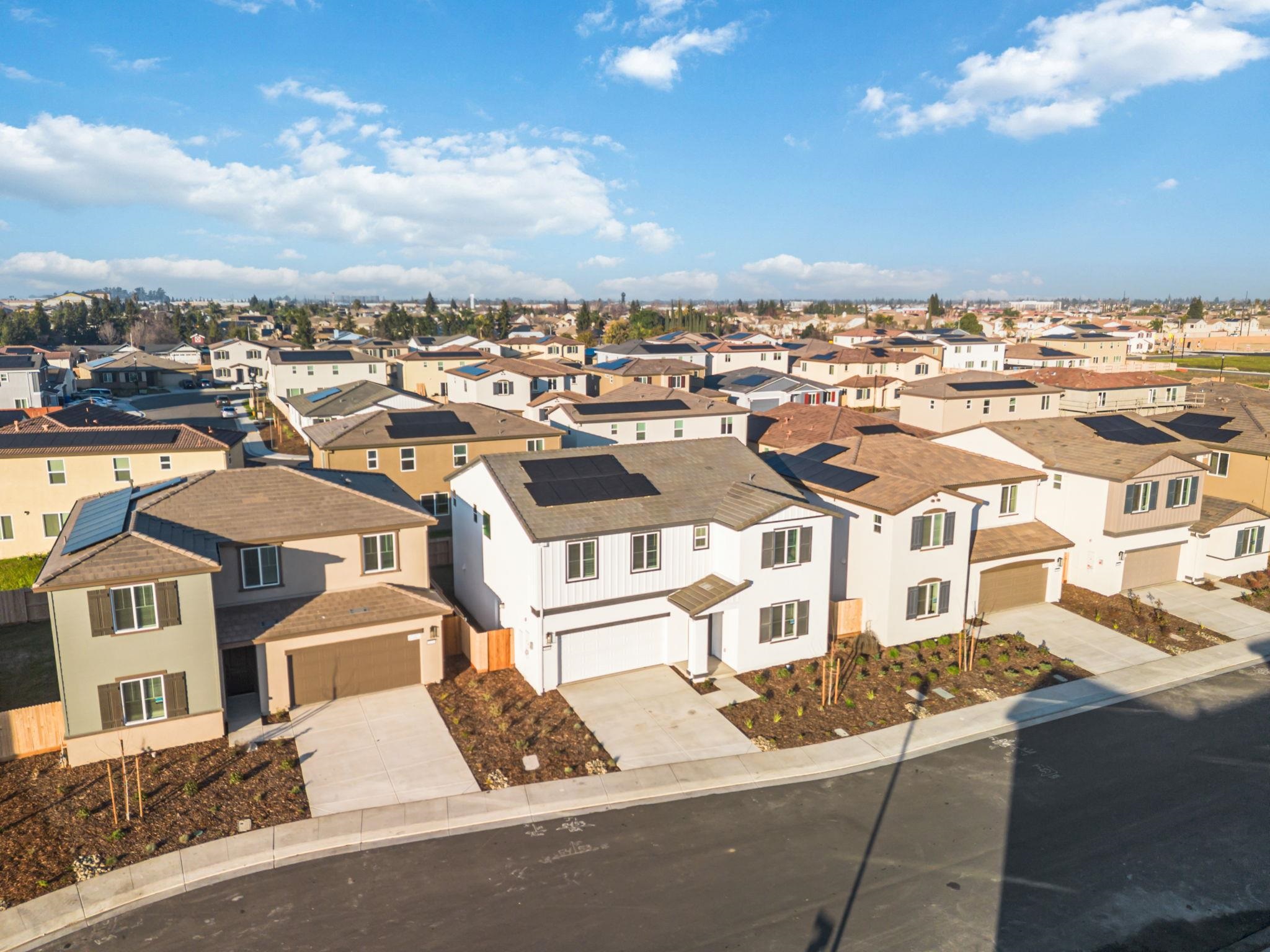 Detail Gallery Image 44 of 52 For 2521 Sather Street, Manteca,  CA 95337 - 5 Beds | 3 Baths