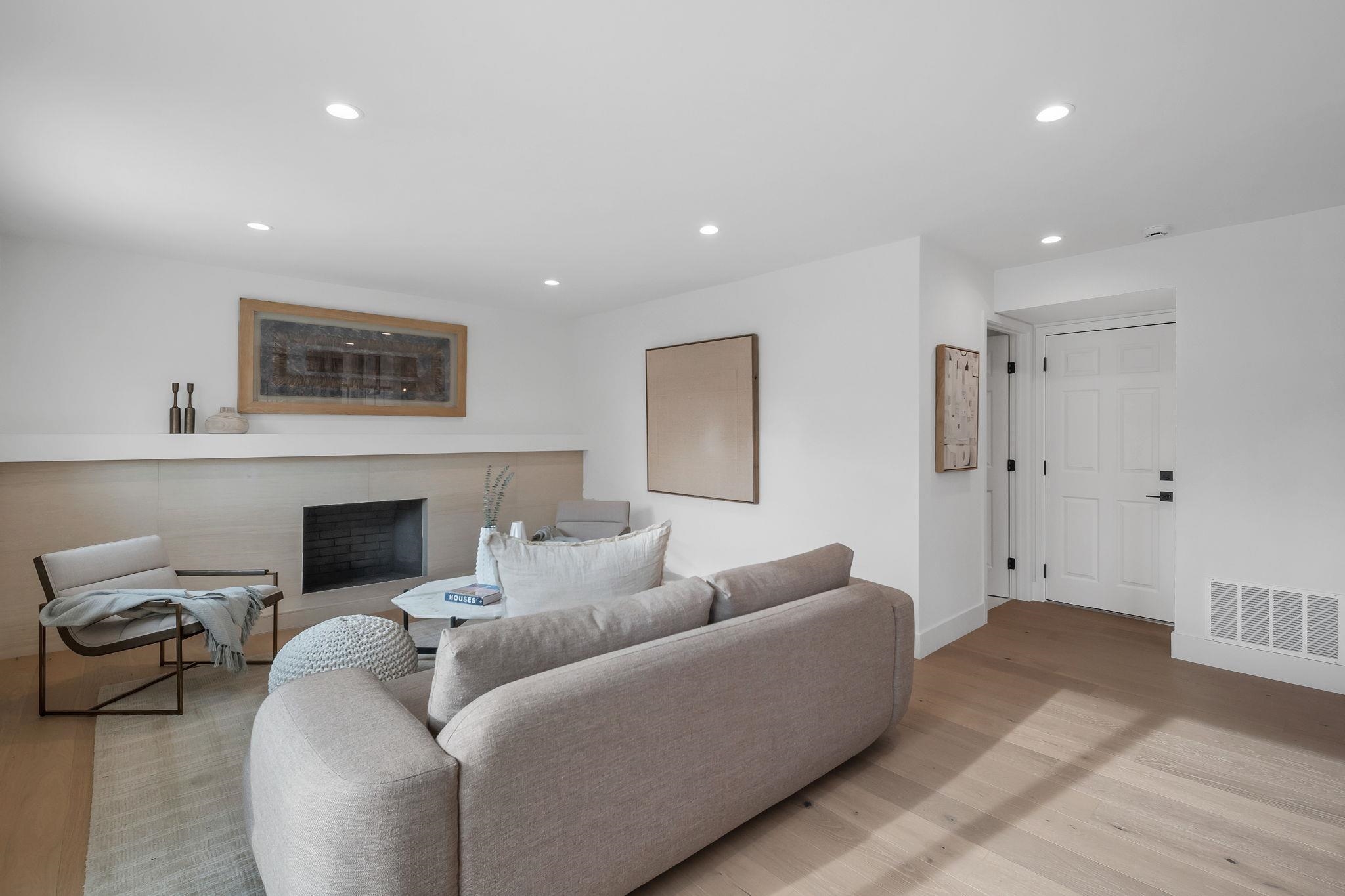 Detail Gallery Image 21 of 46 For 2814 Glen Heather Dr, San Jose,  CA 95133 - 4 Beds | 2/1 Baths