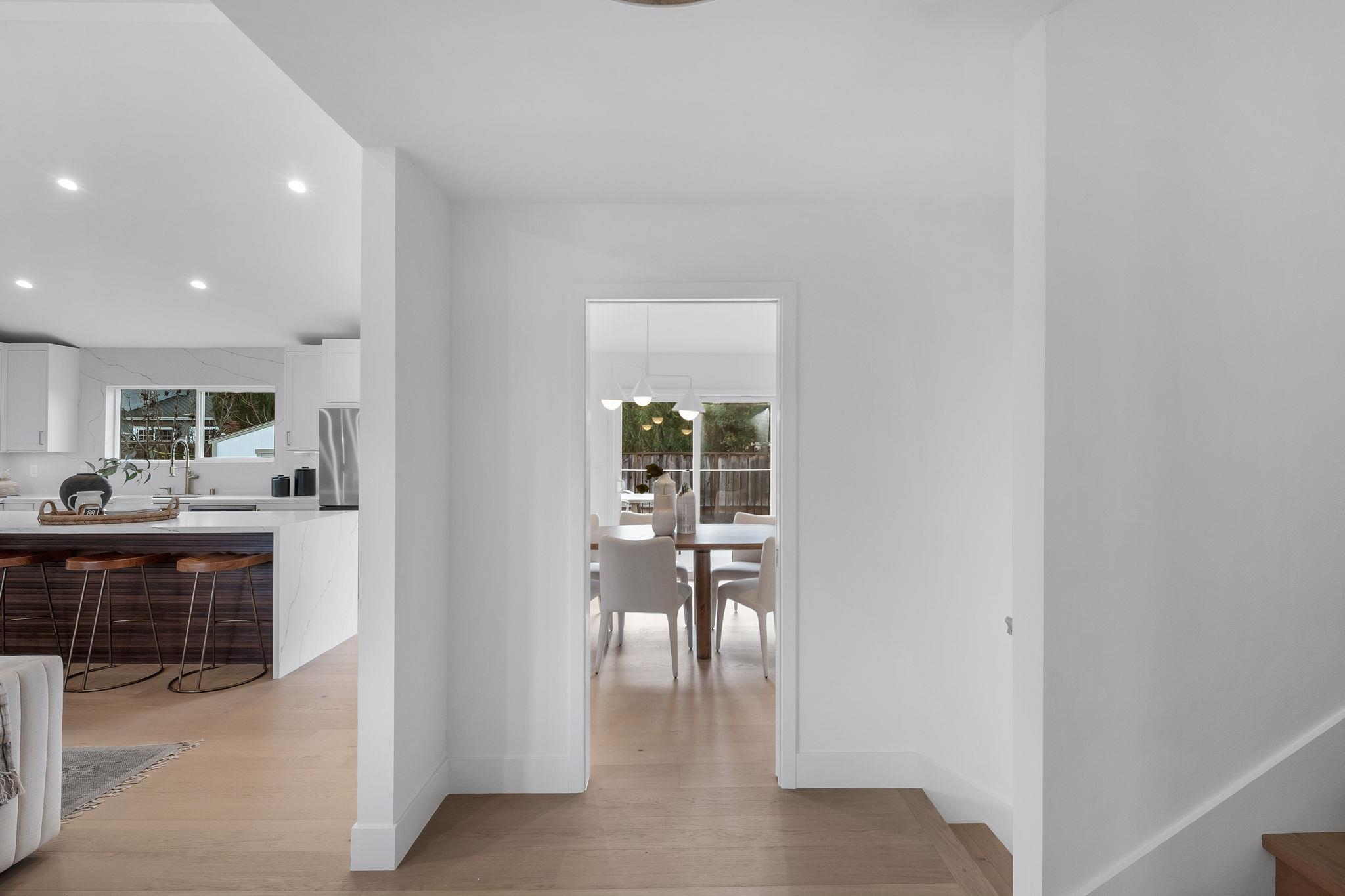 Detail Gallery Image 5 of 46 For 2814 Glen Heather Dr, San Jose,  CA 95133 - 4 Beds | 2/1 Baths