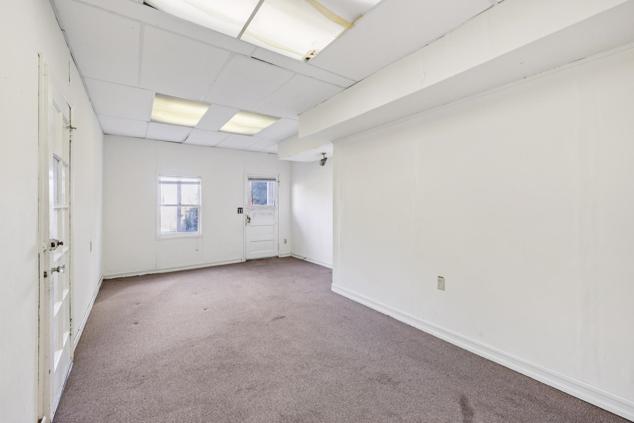 Detail Gallery Image 46 of 60 For 361 Hanover Avenue, Oakland,  CA 94606 - 5 Beds | 2/1 Baths