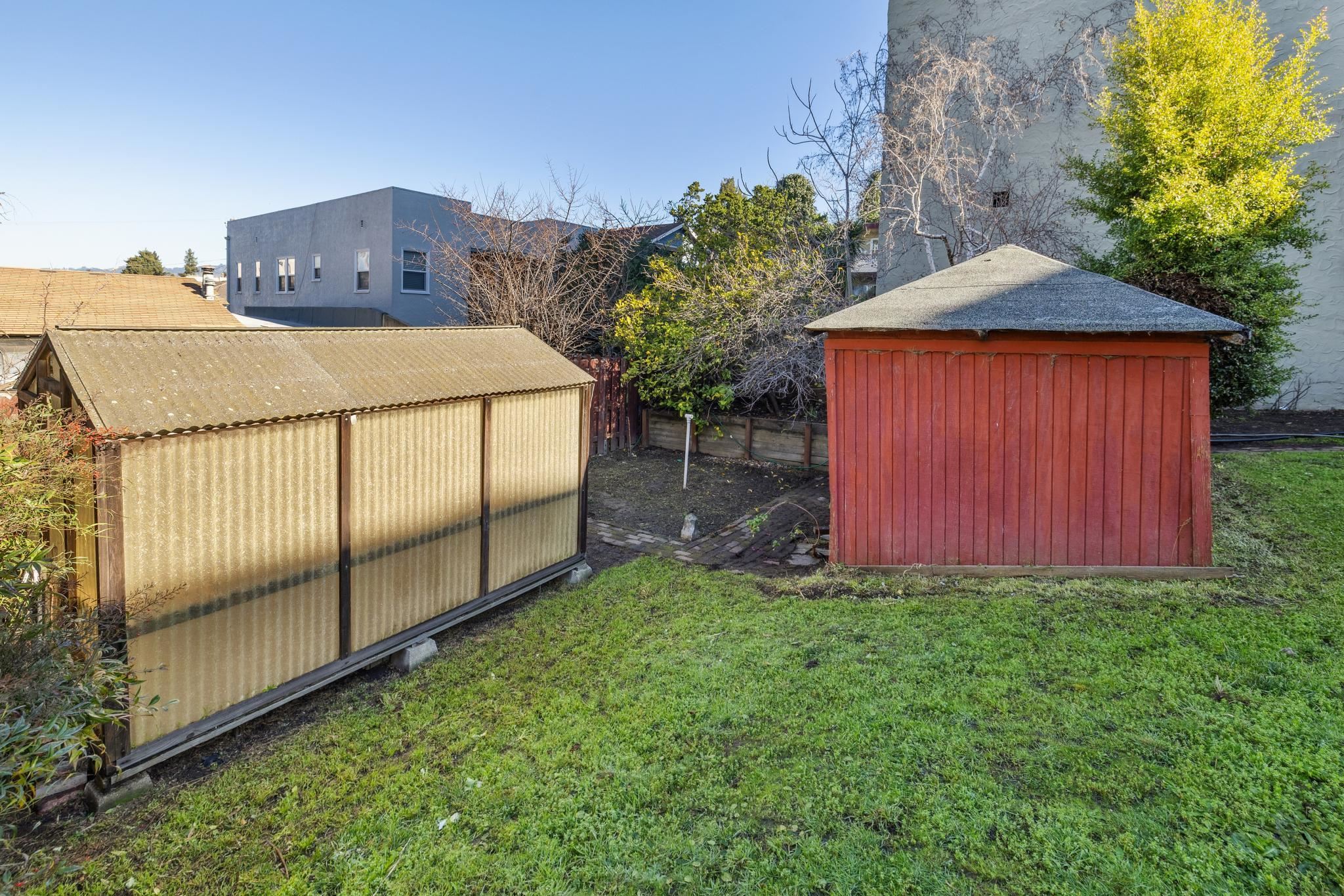 Detail Gallery Image 55 of 60 For 361 Hanover Avenue, Oakland,  CA 94606 - 5 Beds | 2/1 Baths