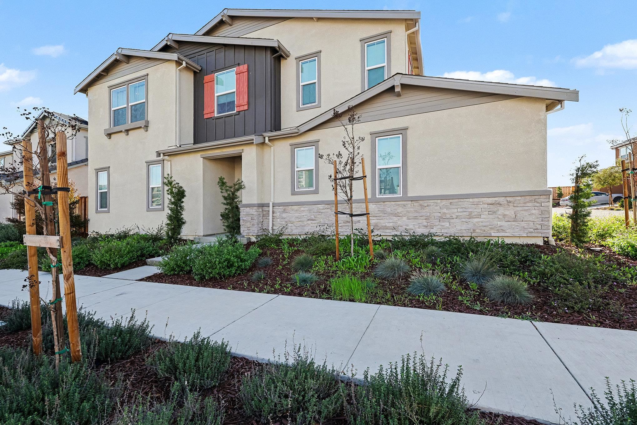 Detail Gallery Image 2 of 37 For 7310 Tabitha Pl, Tracy,  CA 95377 - 4 Beds | 3 Baths