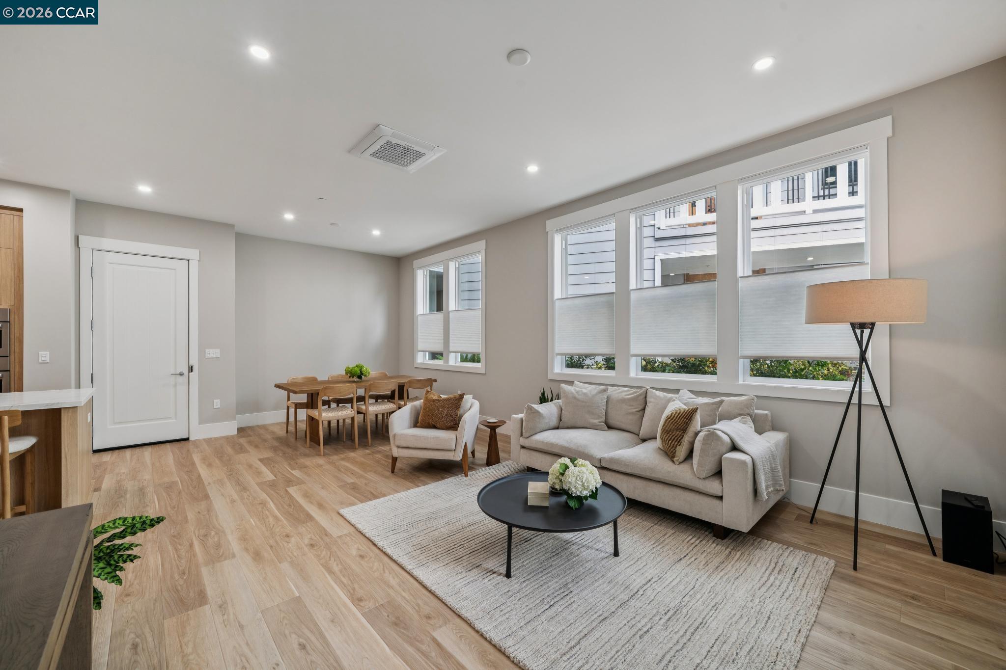 Photo #6: 41121154 Listing: Photo #6