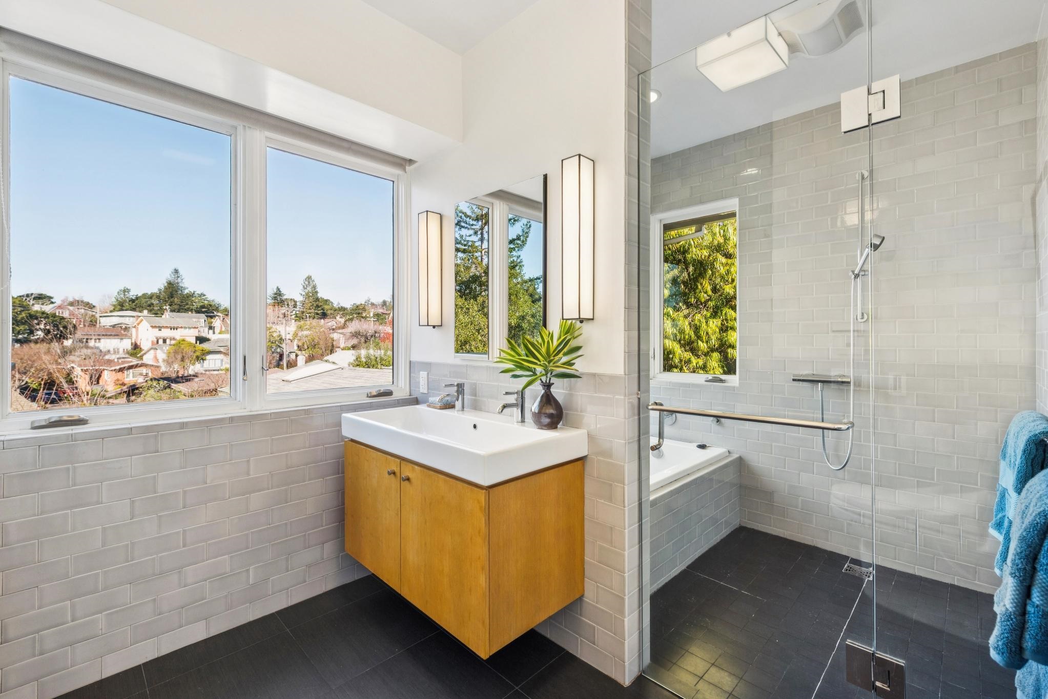 Detail Gallery Image 30 of 59 For 1923 Yolo Ave, Berkeley,  CA 94707 - 4 Beds | 3 Baths