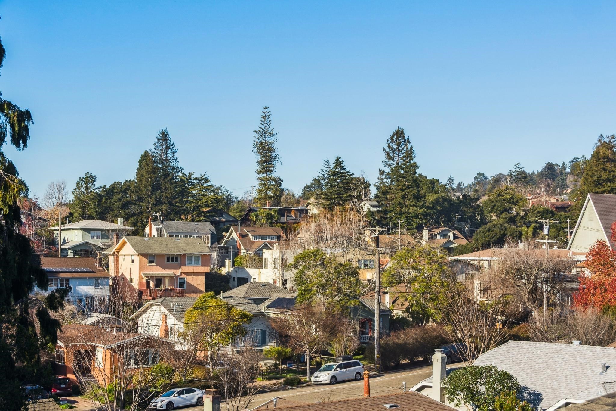 Detail Gallery Image 50 of 59 For 1923 Yolo Ave, Berkeley,  CA 94707 - 4 Beds | 3 Baths