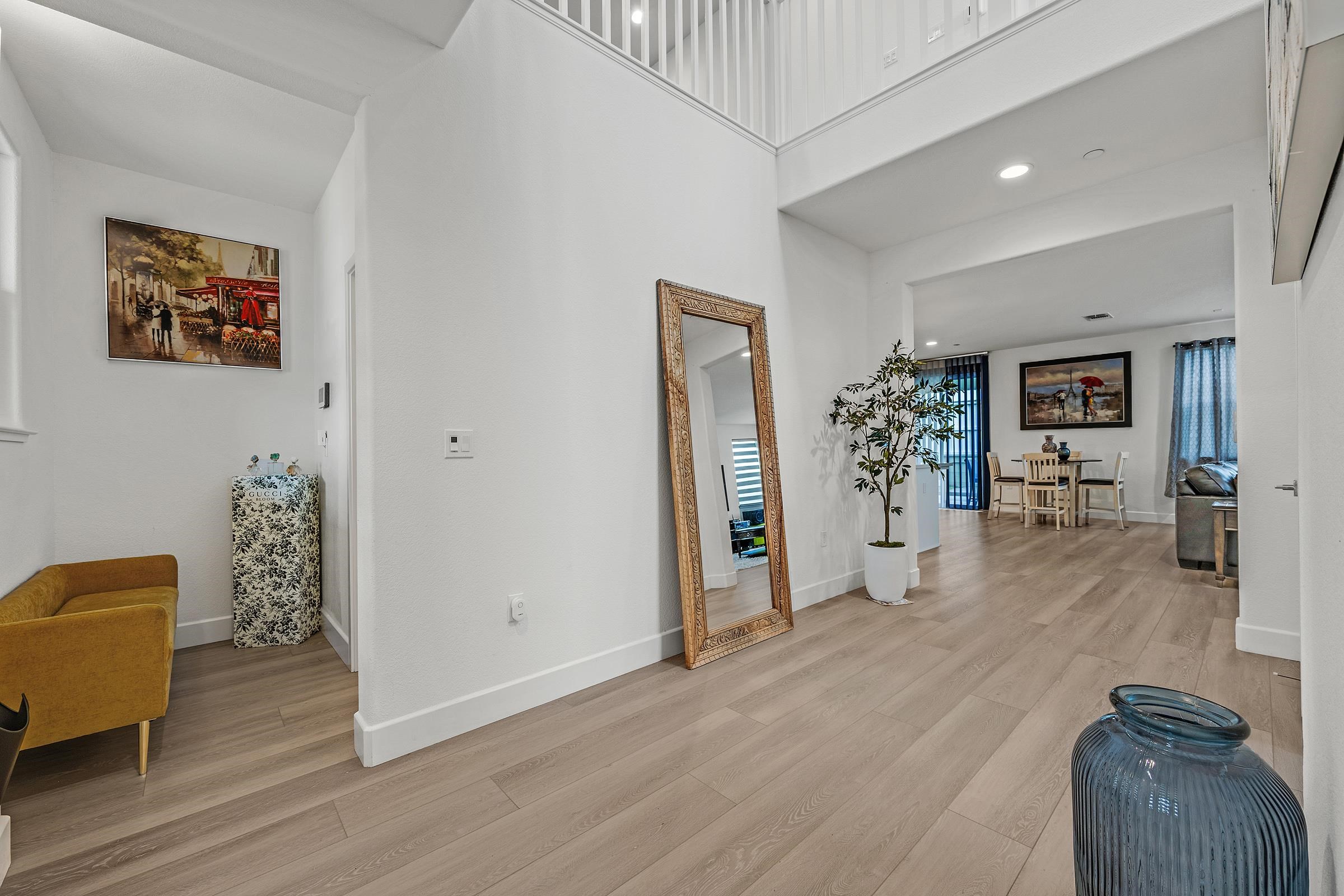 Detail Gallery Image 2 of 39 For 2505 Mulholland Dr, Lathrop,  CA 95330 - 5 Beds | 4/1 Baths