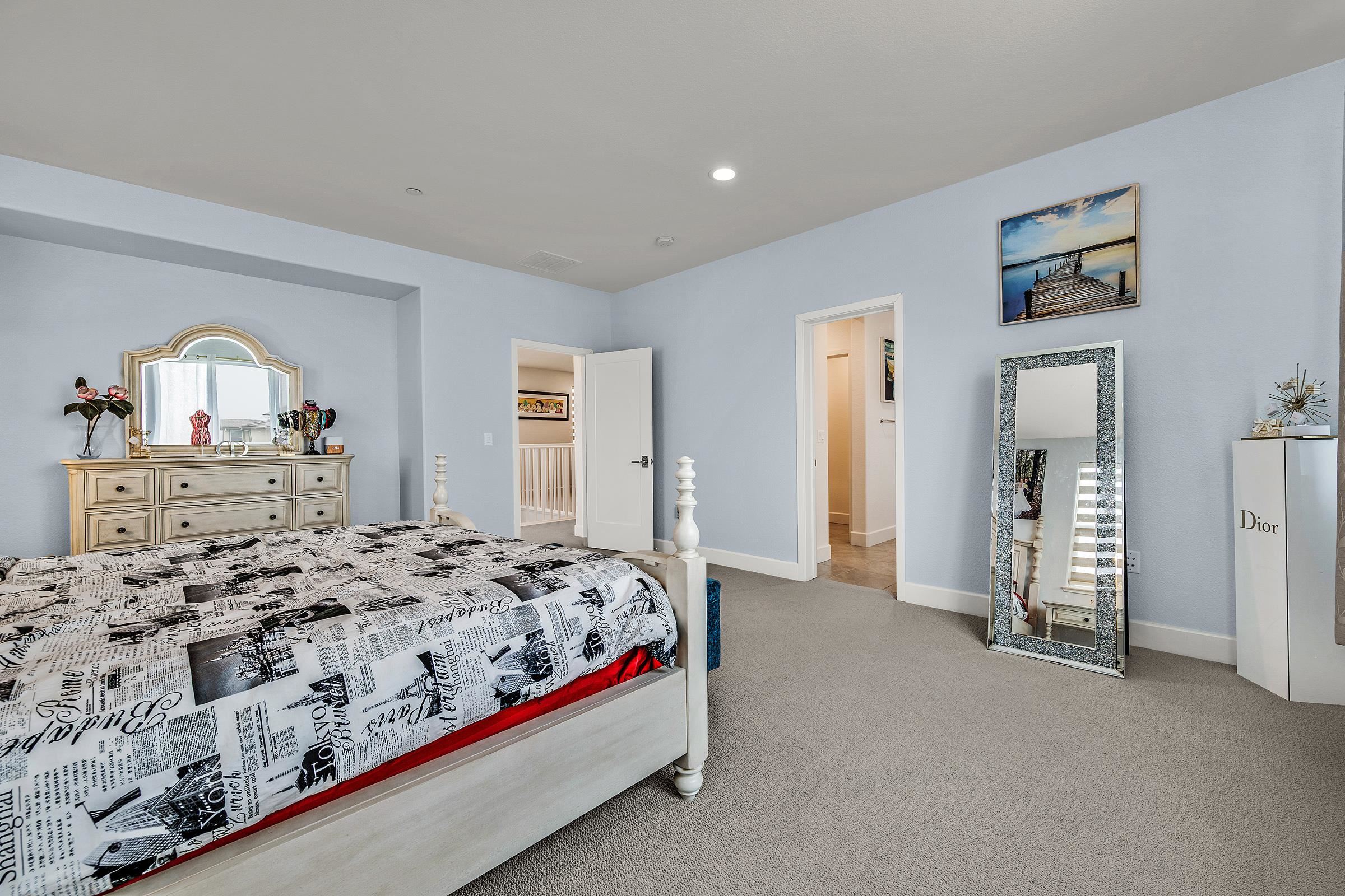 Detail Gallery Image 17 of 39 For 2505 Mulholland Dr, Lathrop,  CA 95330 - 5 Beds | 4/1 Baths