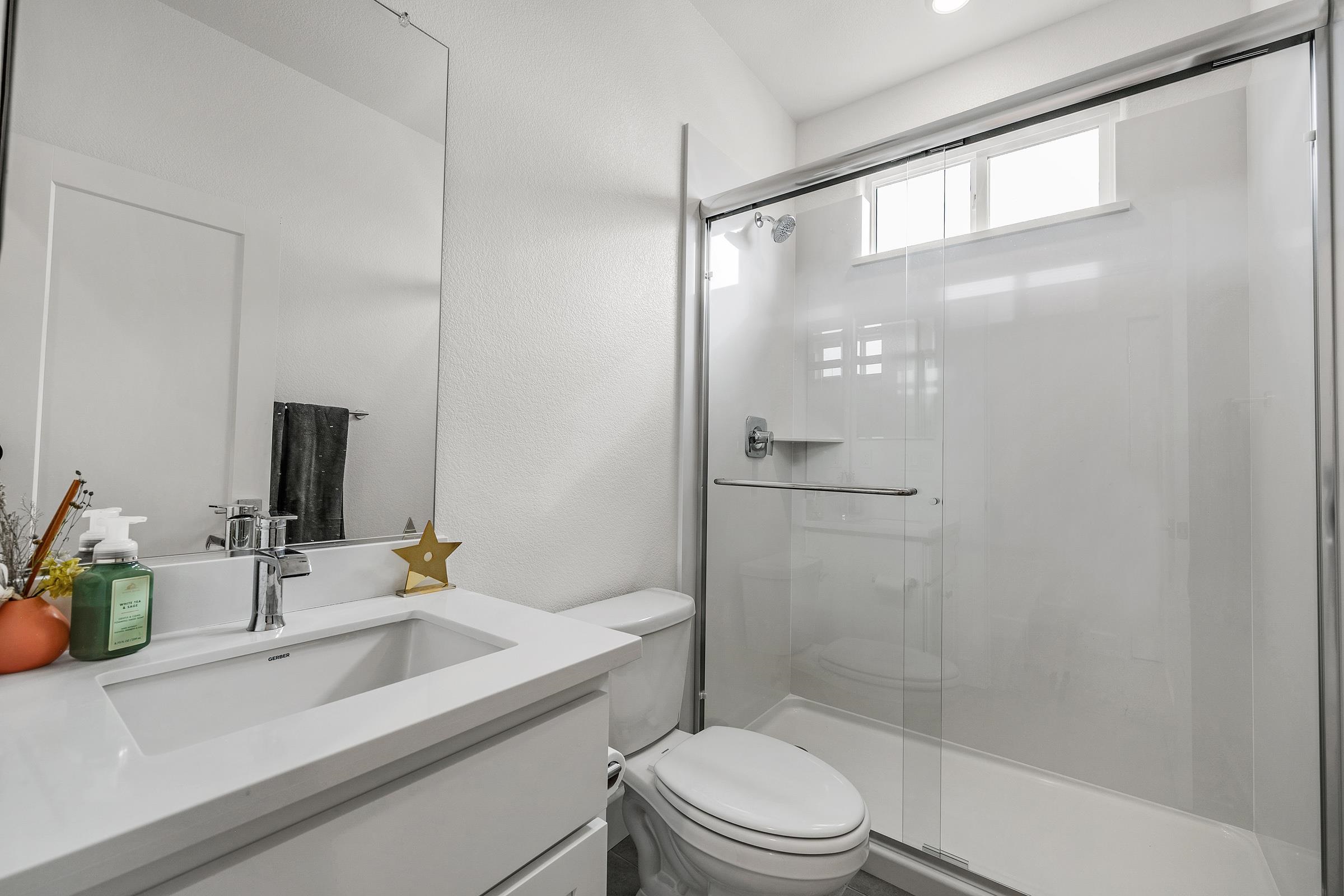 Detail Gallery Image 24 of 39 For 2505 Mulholland Dr, Lathrop,  CA 95330 - 5 Beds | 4/1 Baths