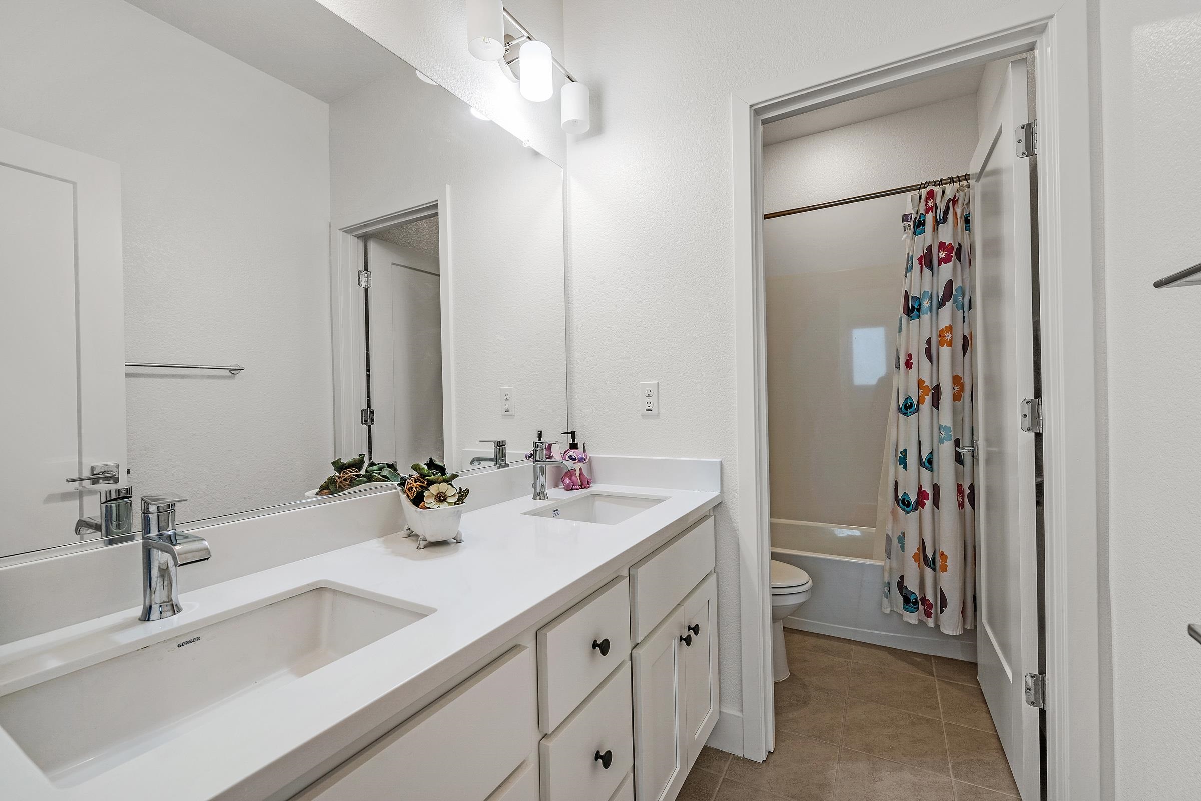 Detail Gallery Image 27 of 39 For 2505 Mulholland Dr, Lathrop,  CA 95330 - 5 Beds | 4/1 Baths