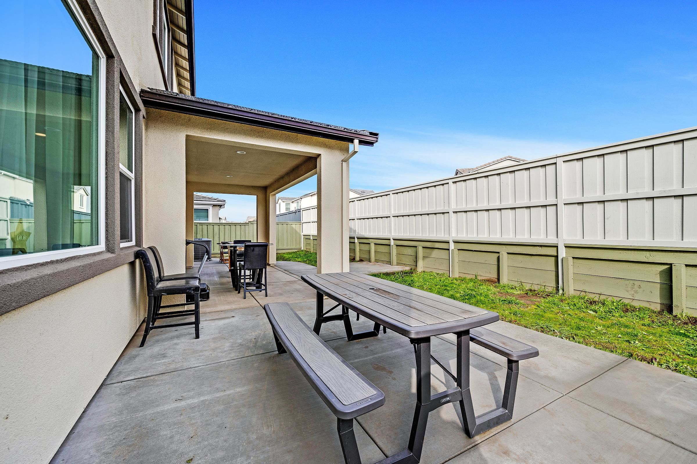 Detail Gallery Image 33 of 39 For 2505 Mulholland Dr, Lathrop,  CA 95330 - 5 Beds | 4/1 Baths