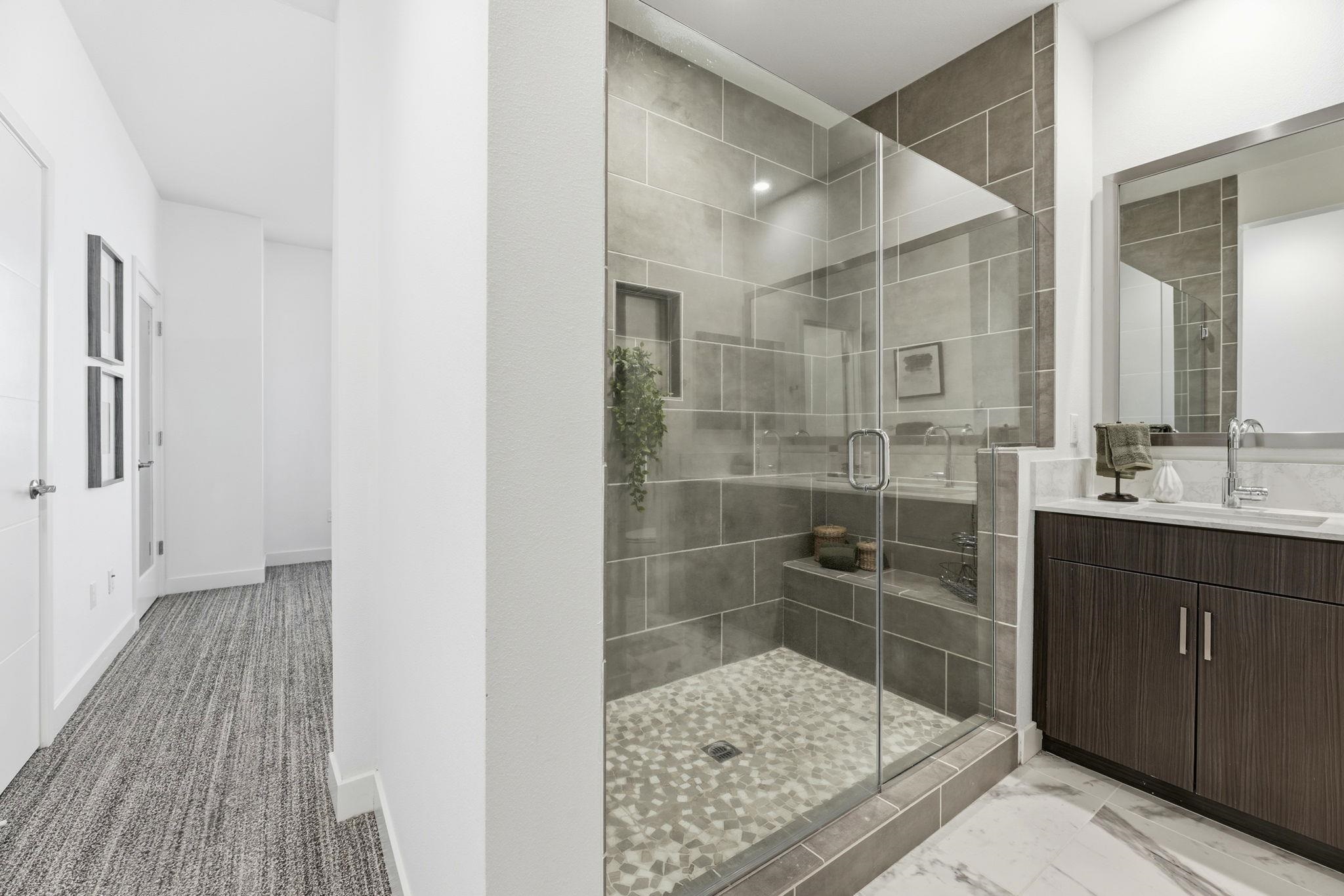 Detail Gallery Image 34 of 41 For 931 Edy Ln, Oakland,  CA 94607 - 2 Beds | 2/1 Baths