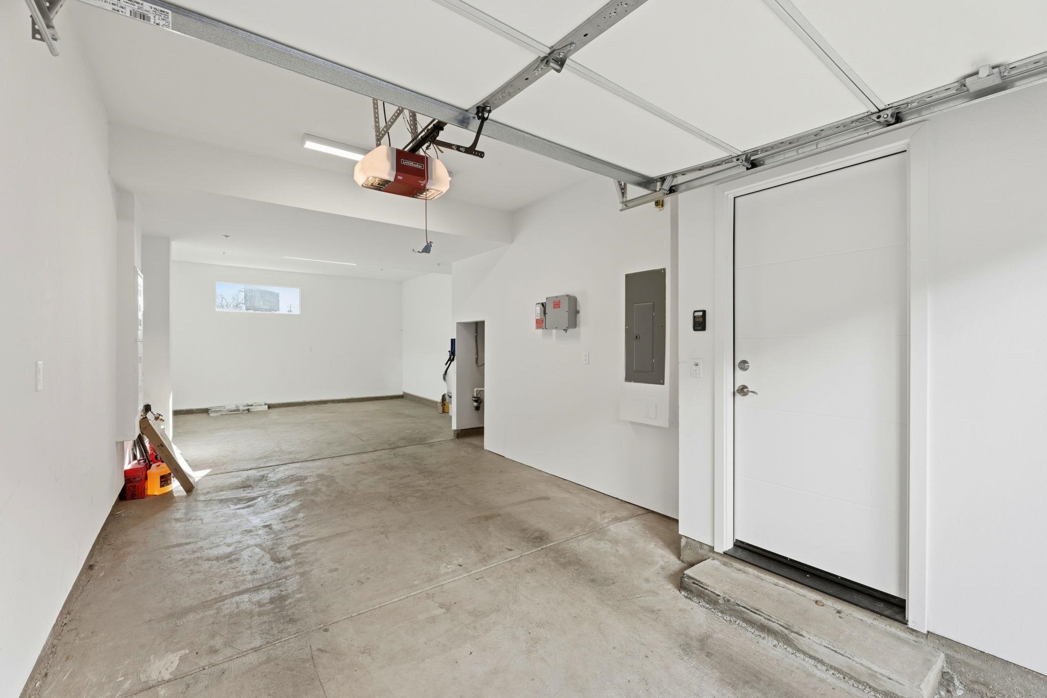 Photo #35: 41121165 Listing: Photo #35